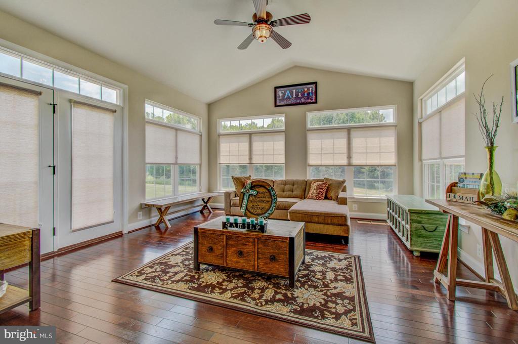 3188 HUNTSMAN DRIVE