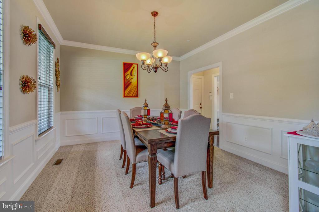 3188 HUNTSMAN DRIVE