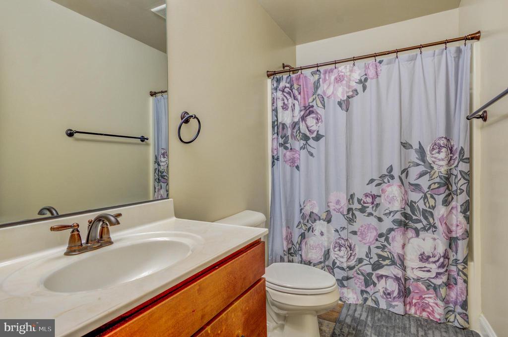 3188 HUNTSMAN DRIVE