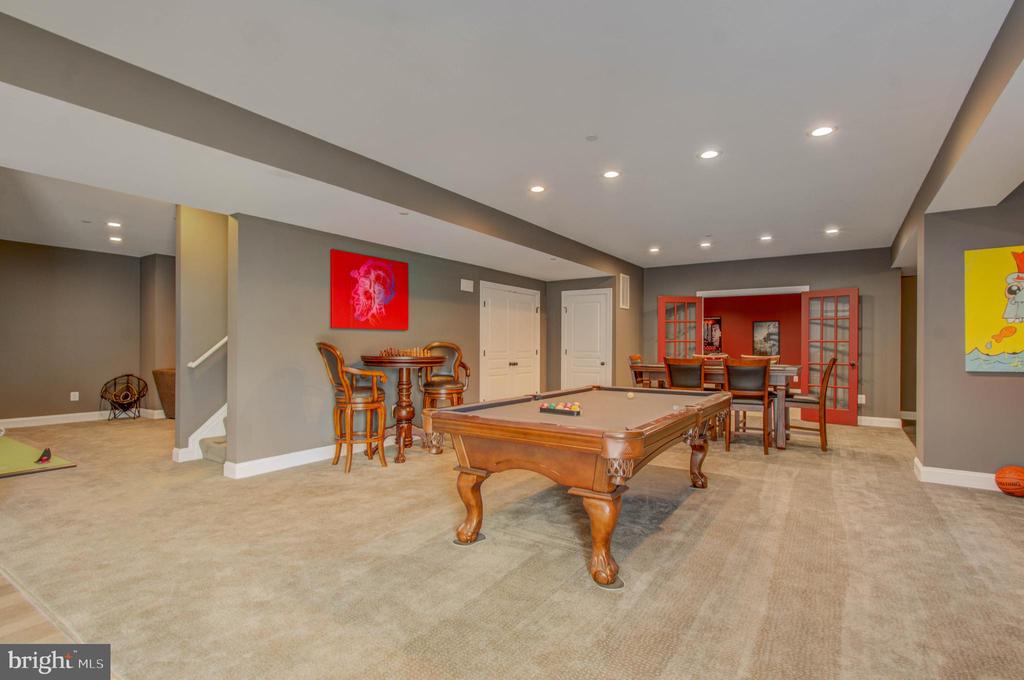 3188 HUNTSMAN DRIVE