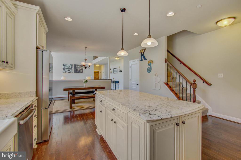 3188 HUNTSMAN DRIVE
