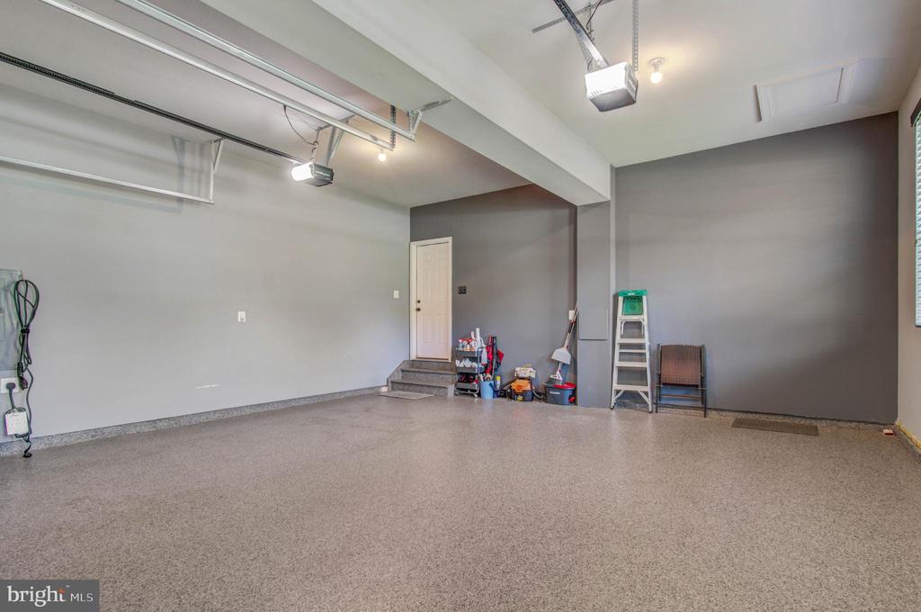 3188 HUNTSMAN DRIVE