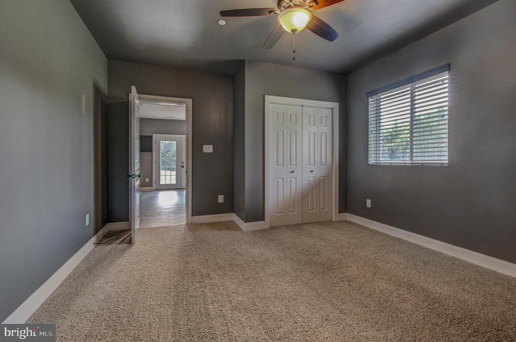 3188 HUNTSMAN DRIVE