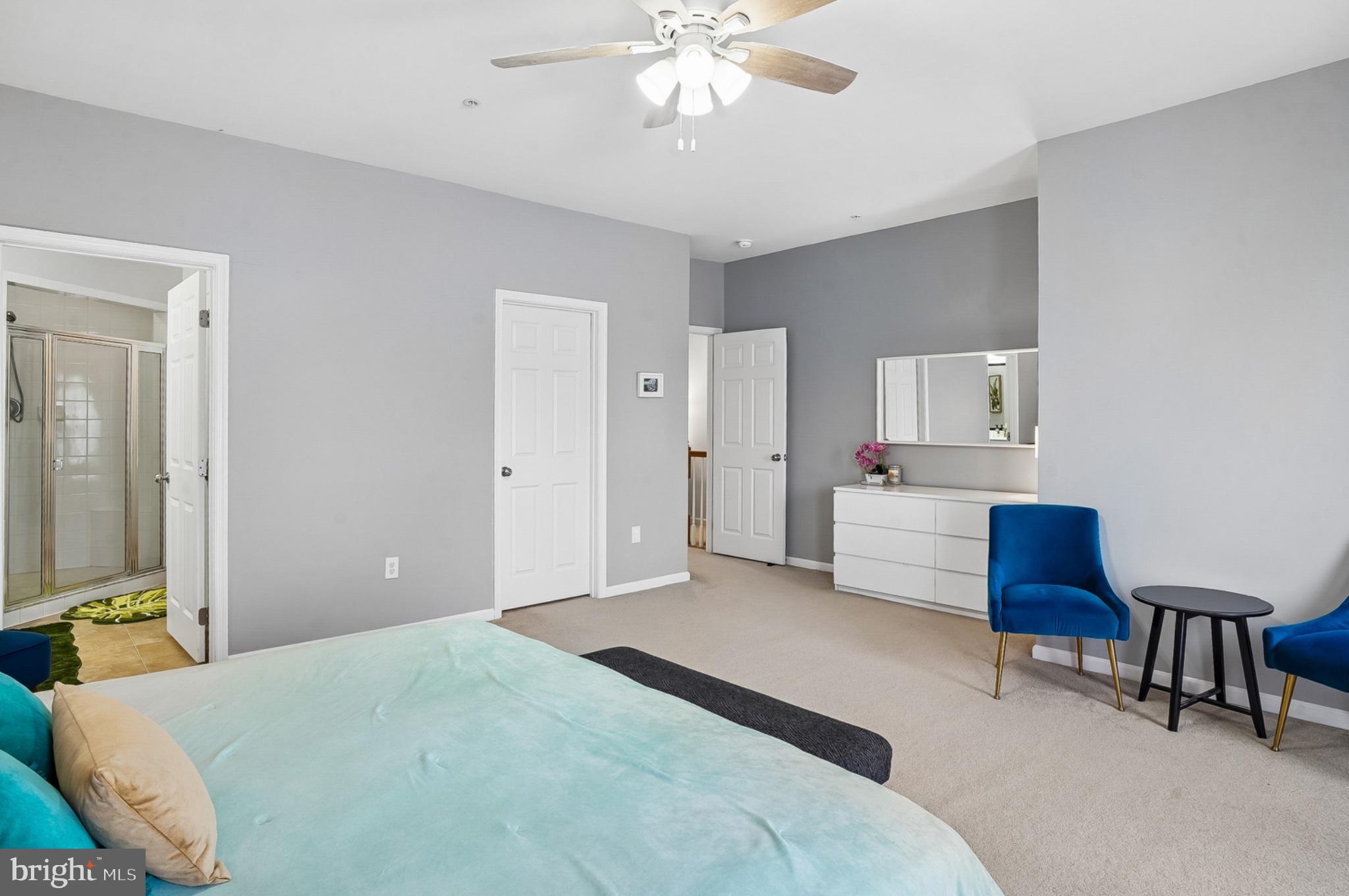 2243 IVY LANE 8