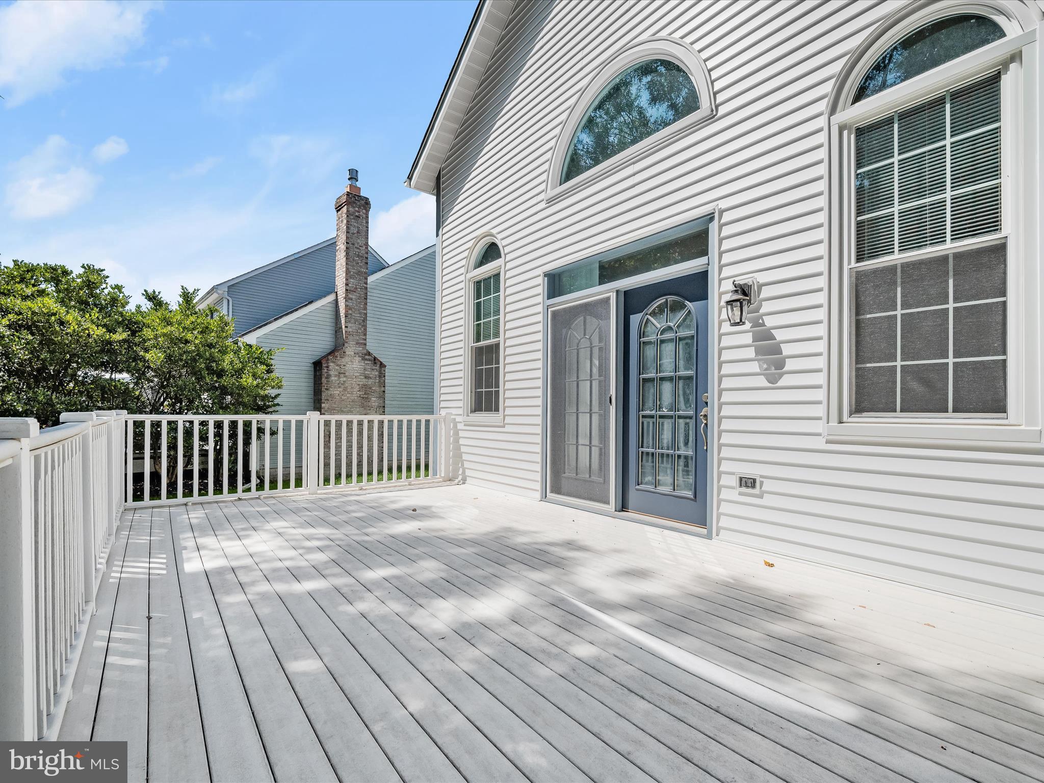 8526 Window Latch Way