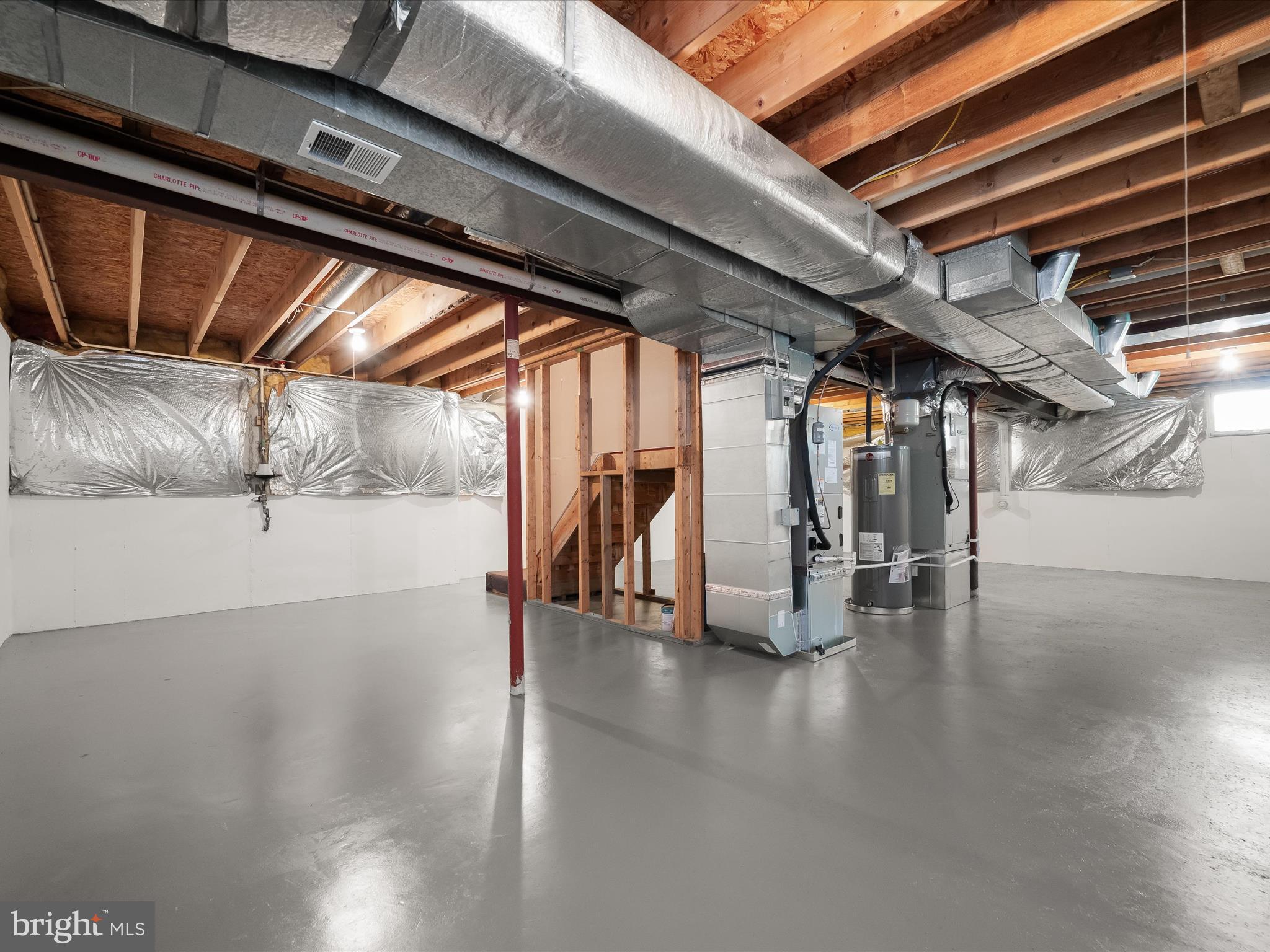 8526 Window Latch Way