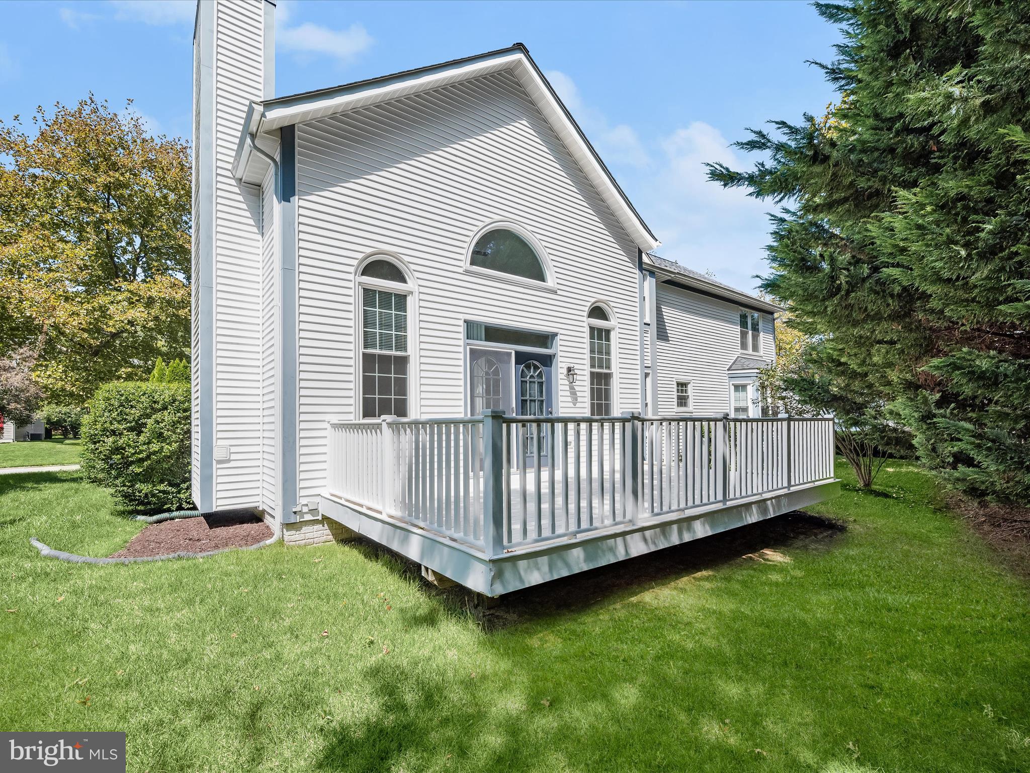 8526 Window Latch Way