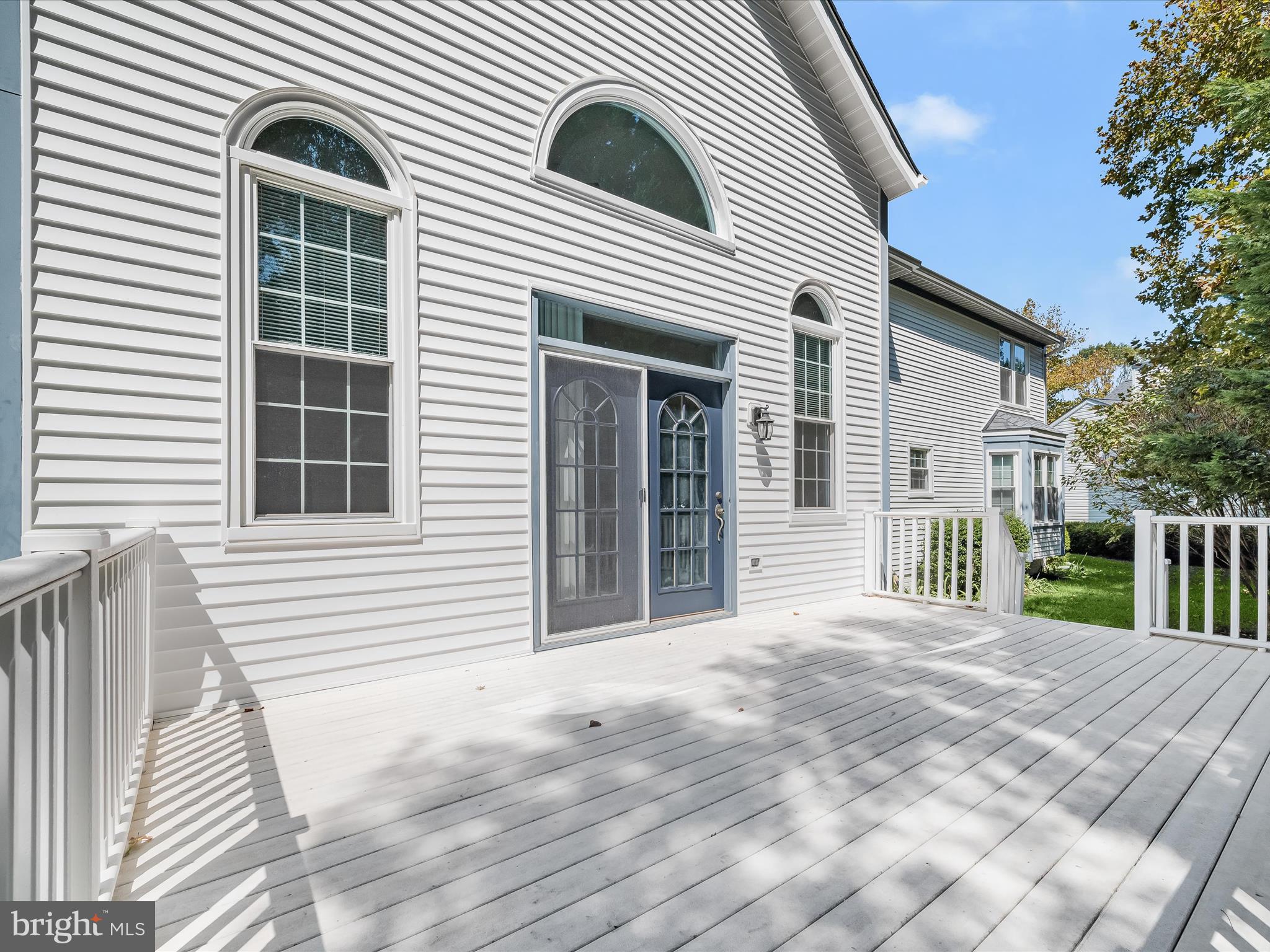 8526 Window Latch Way