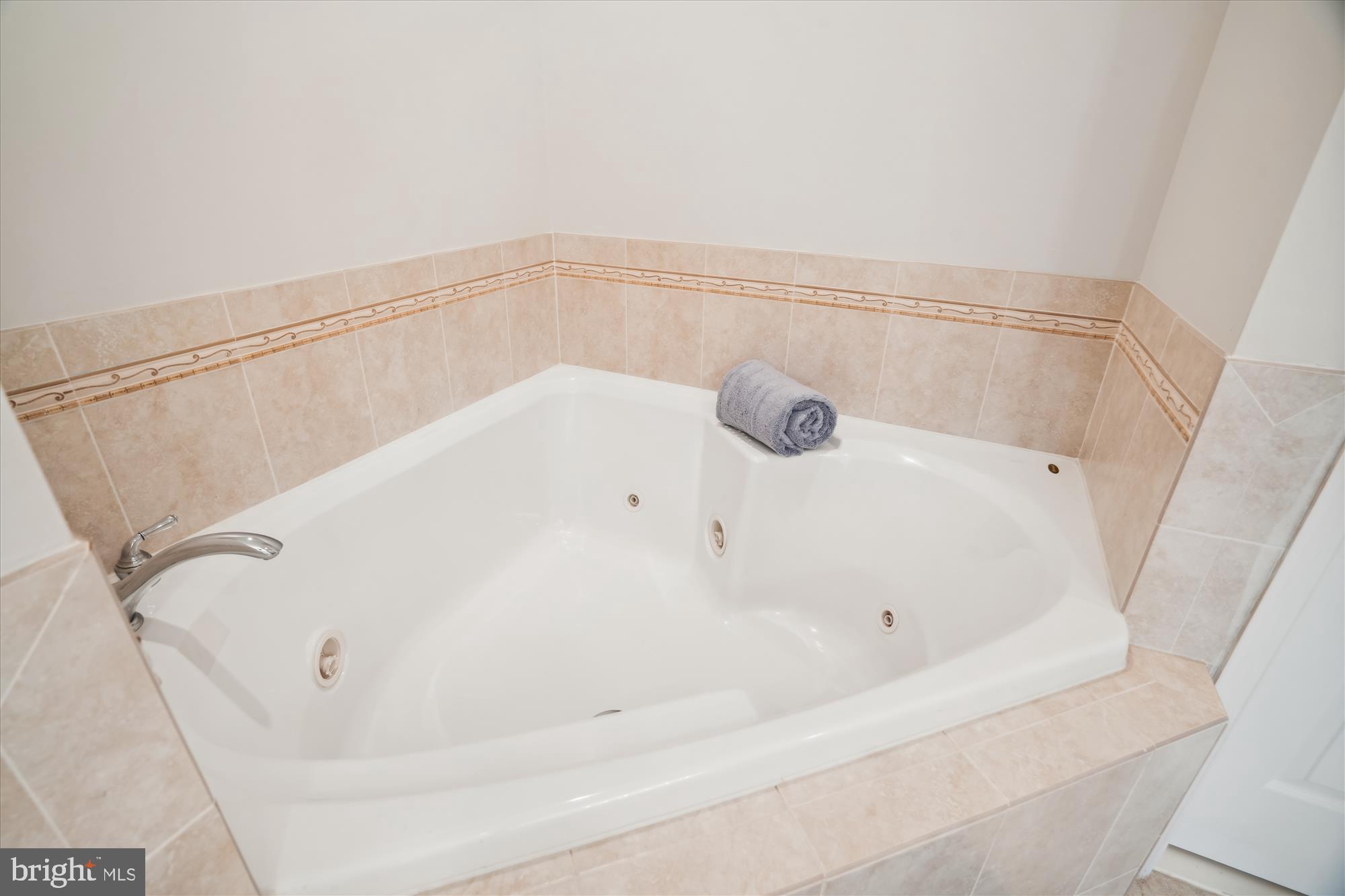 8893 Shining Oceans Way #15