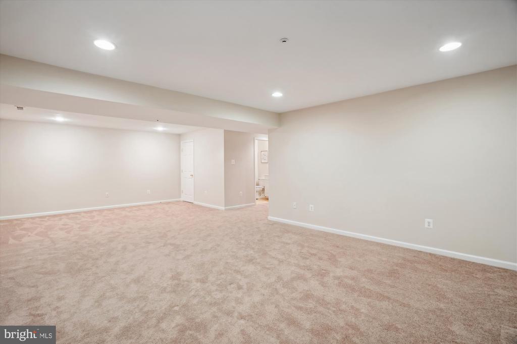 8893 Shining Oceans Way #15