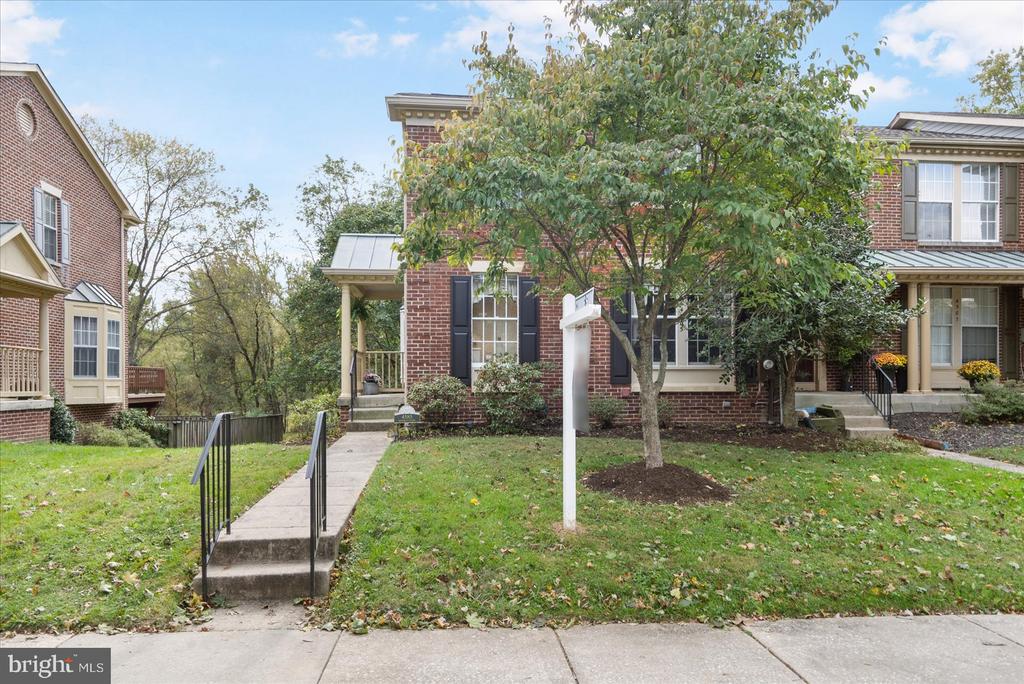 4585 Kingscup Ct