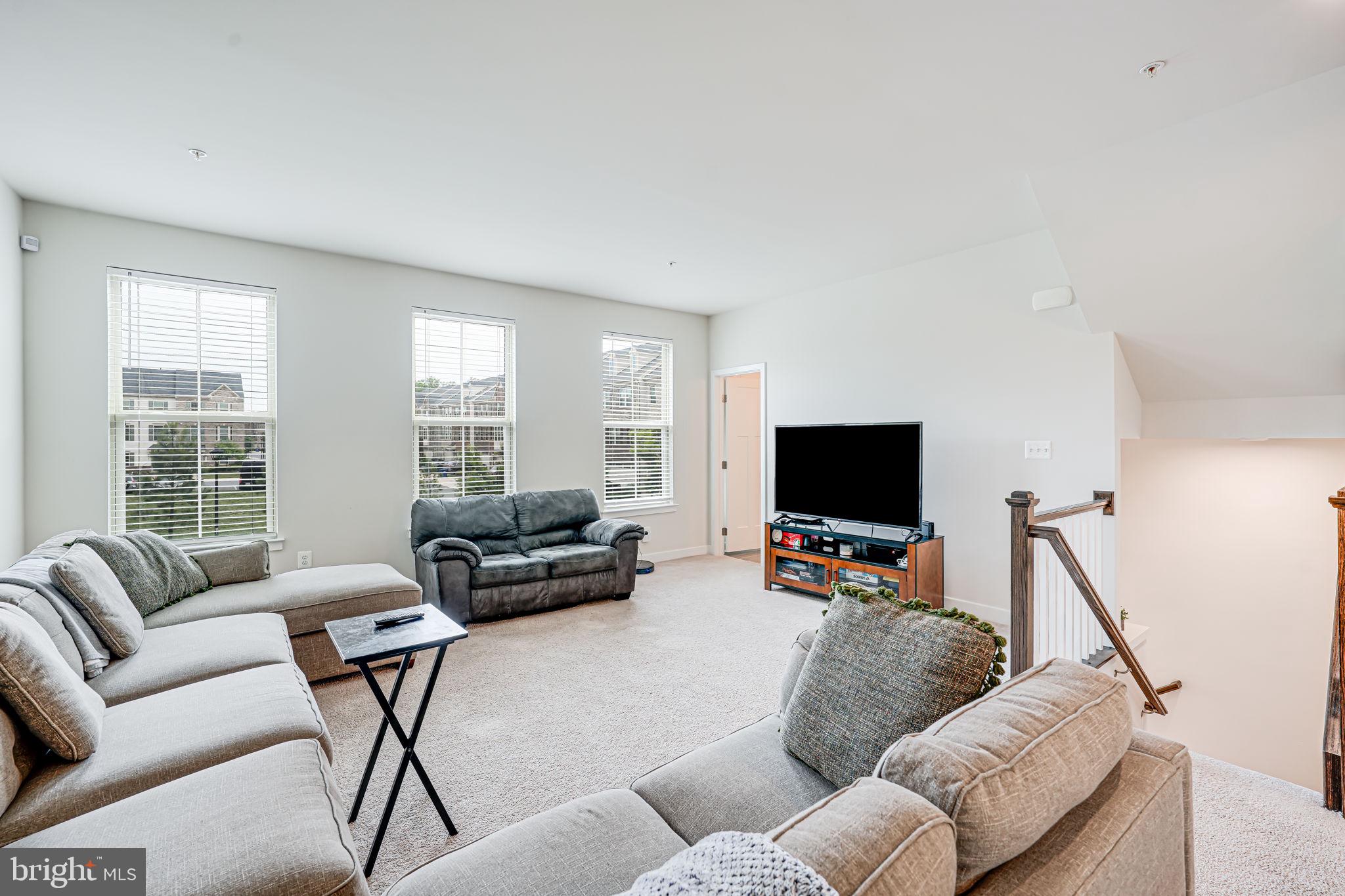 14542 GRACE KELLEN AVENUE