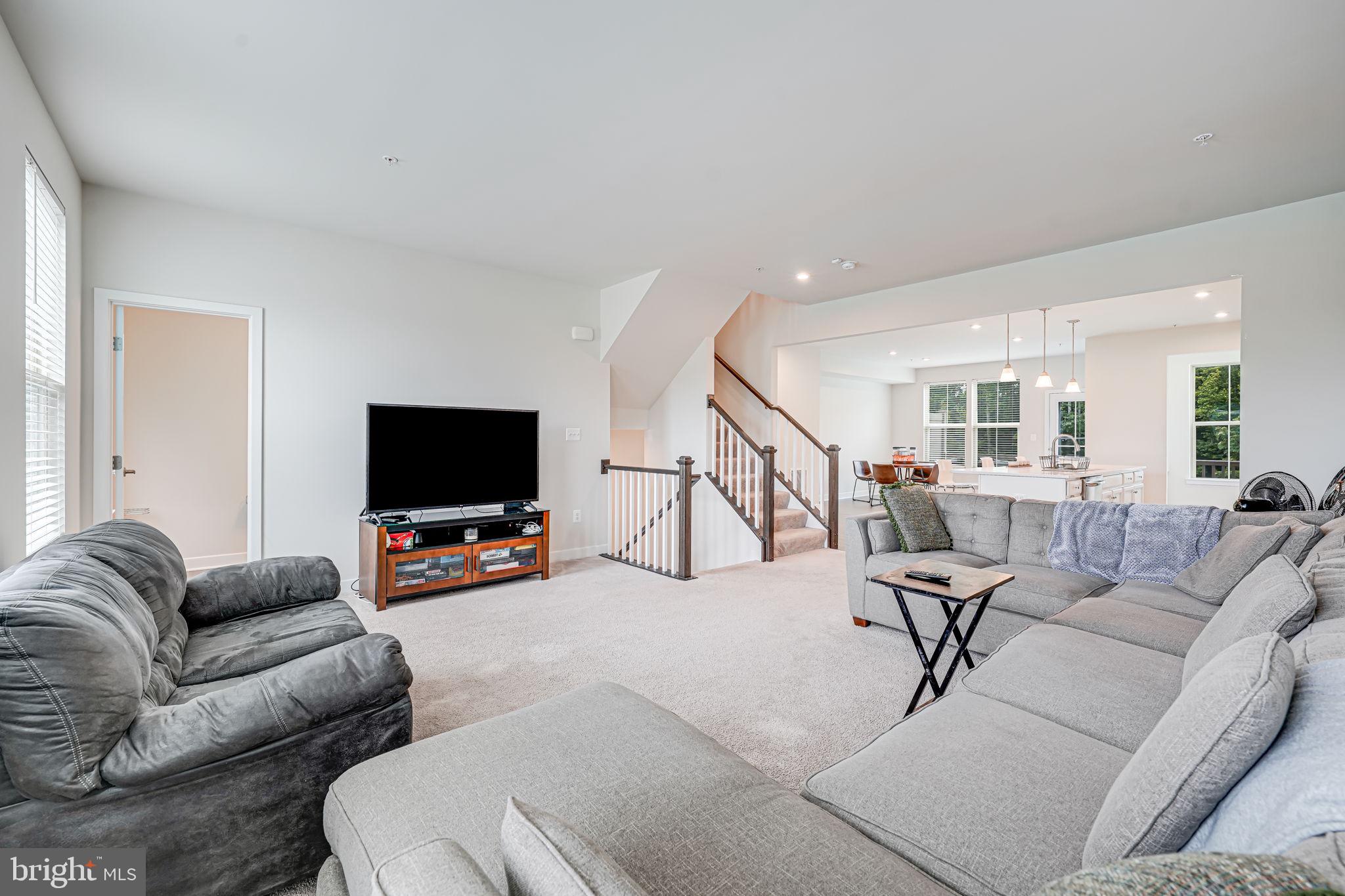 14542 GRACE KELLEN AVENUE