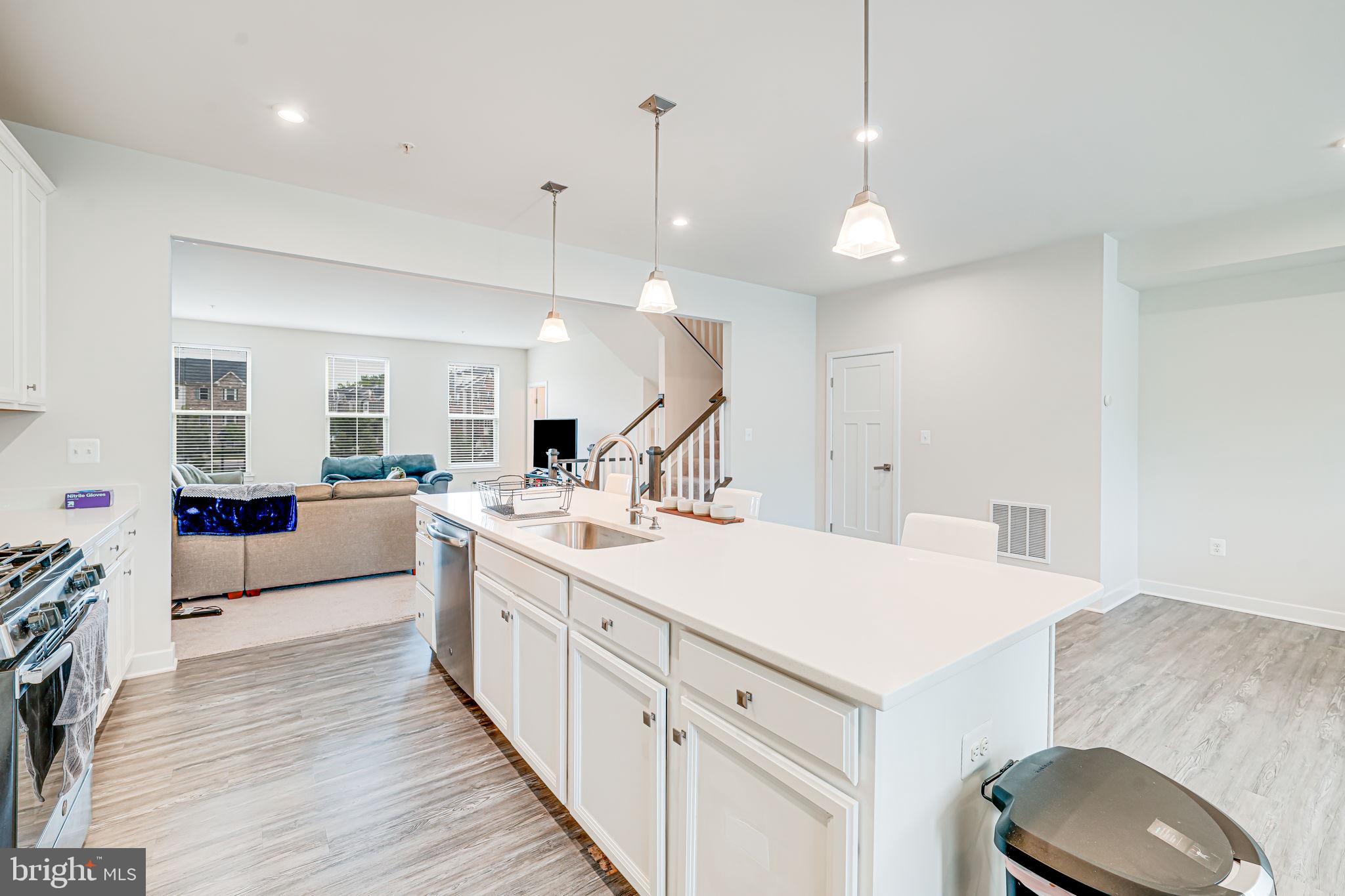 14542 GRACE KELLEN AVENUE