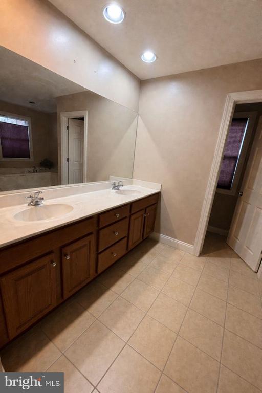 12817 GOODLOES PROMISE DRIVE