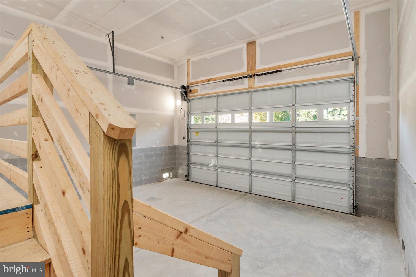 215 Allegany Rd