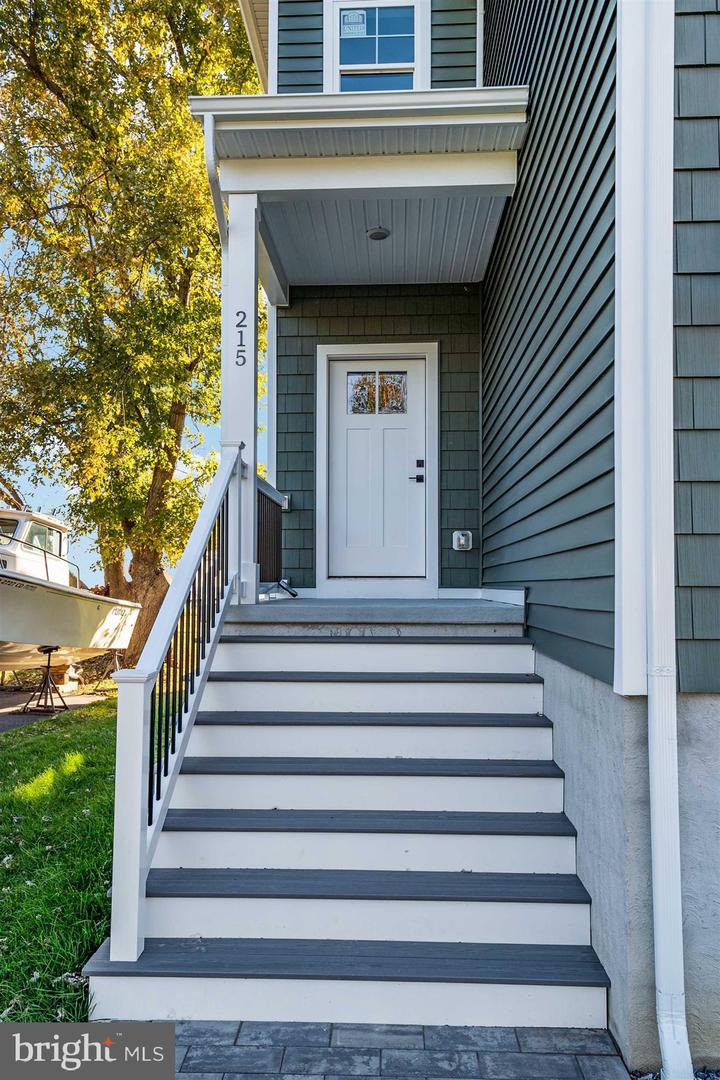 215 Allegany Rd