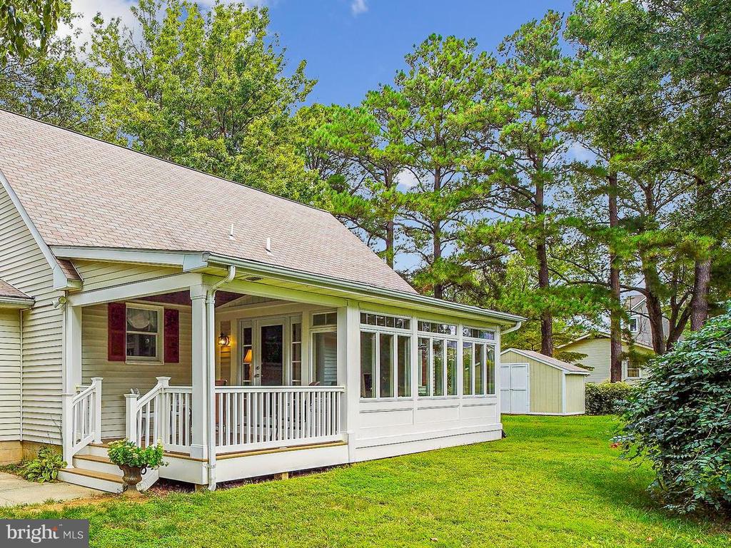 3200 Love Point Rd