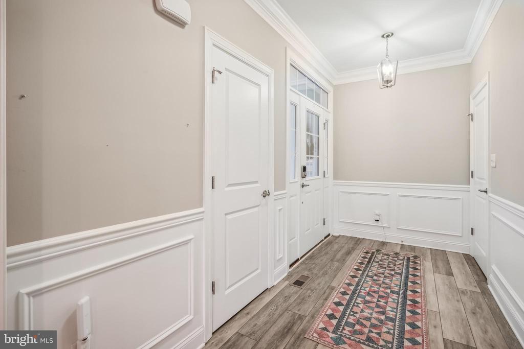 761 Moorings Cir