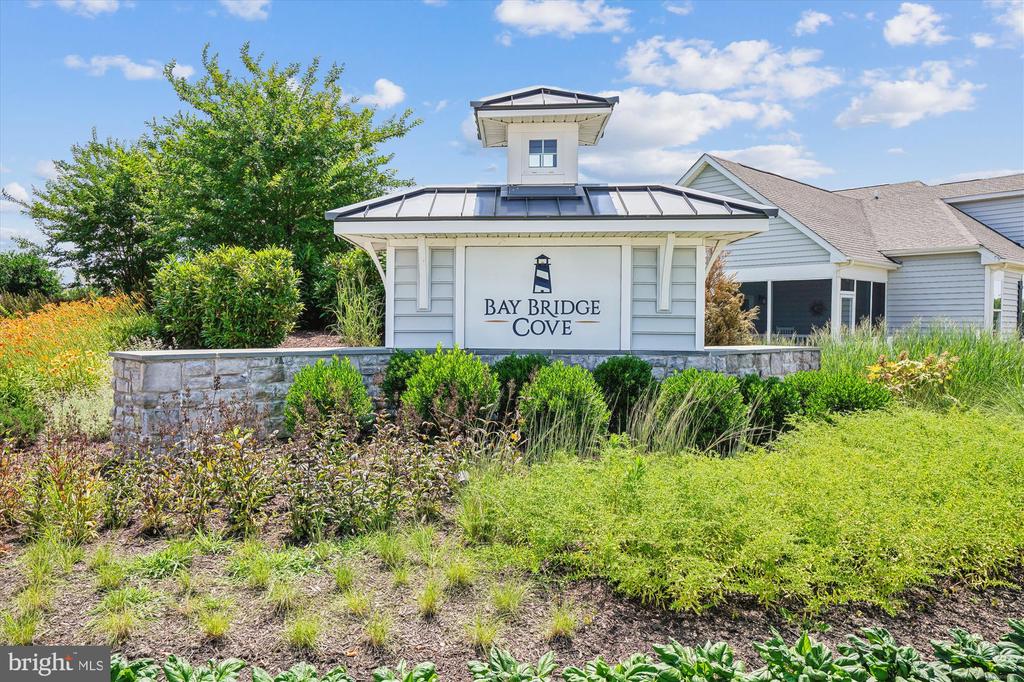 761 Moorings Cir
