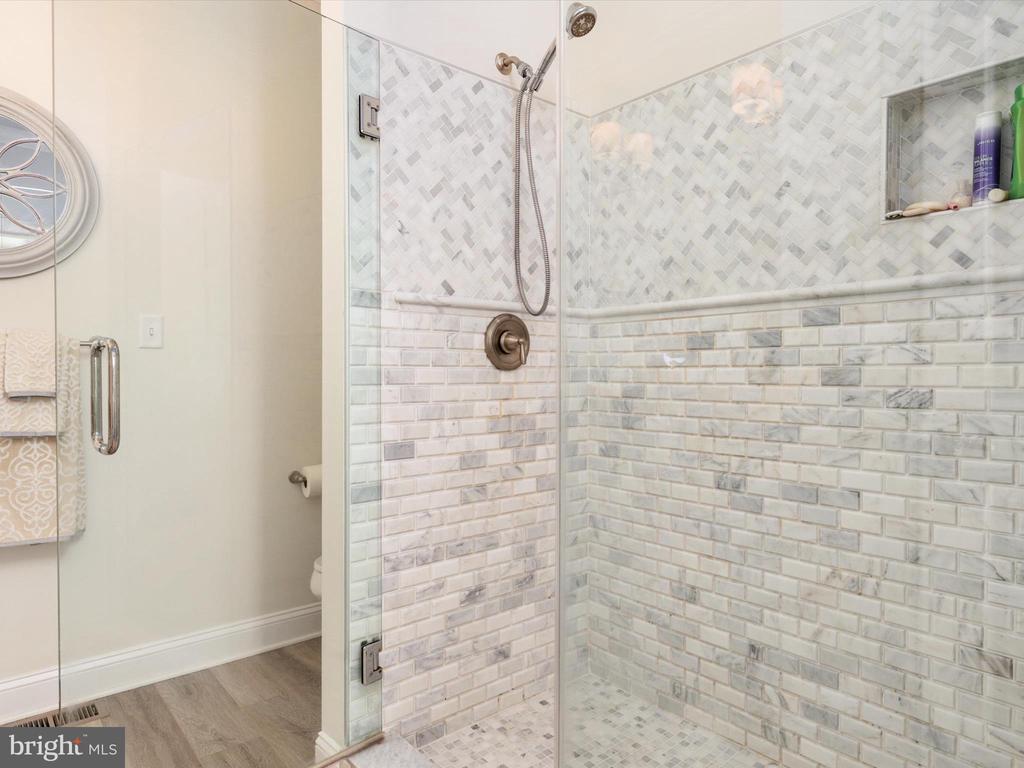736 MOORINGS CIRCLE 35