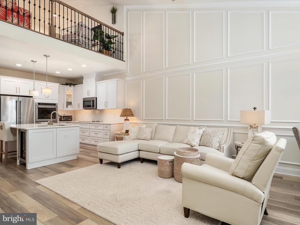 736 MOORINGS CIRCLE 35
