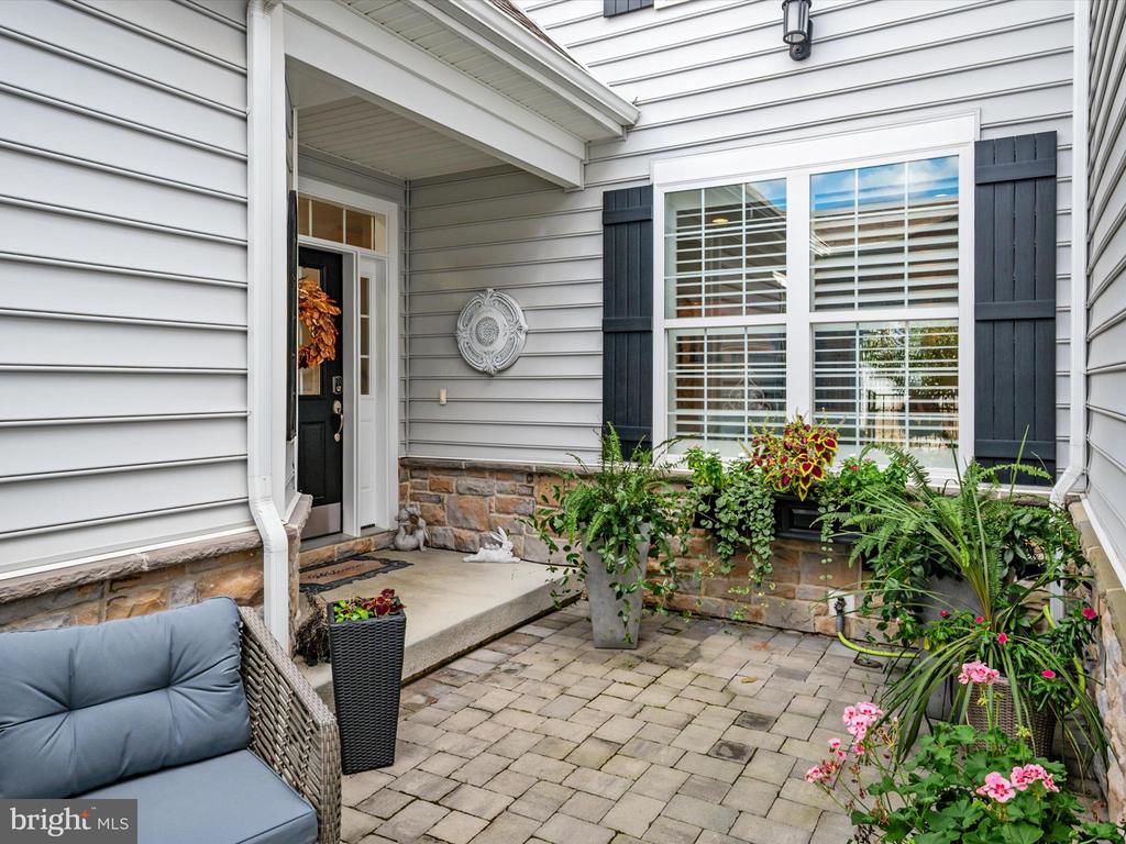736 MOORINGS CIRCLE 35