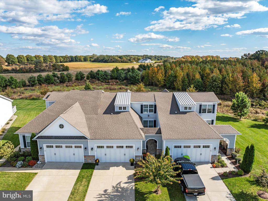 736 MOORINGS CIRCLE 35