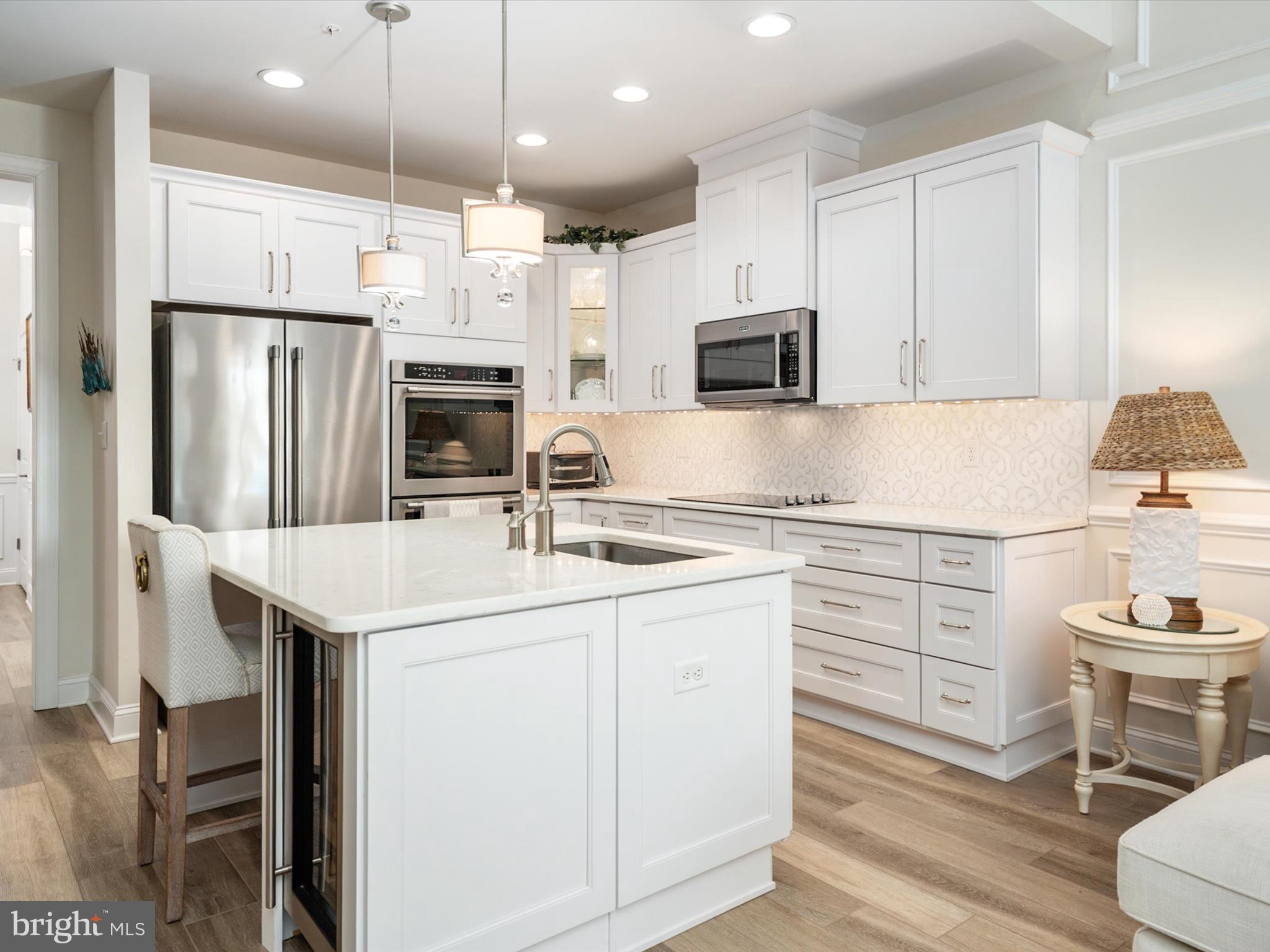 736 MOORINGS CIRCLE 35