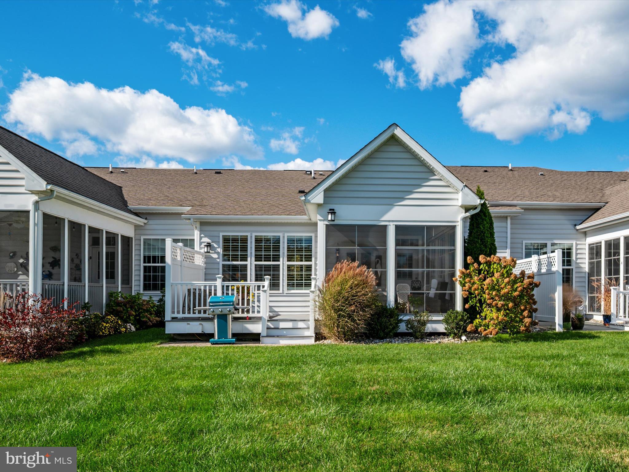 736 MOORINGS CIRCLE 35