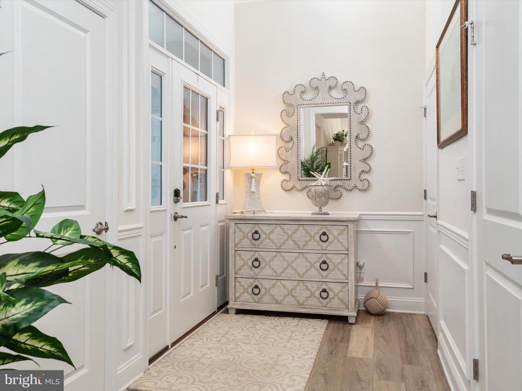 736 MOORINGS CIRCLE 35