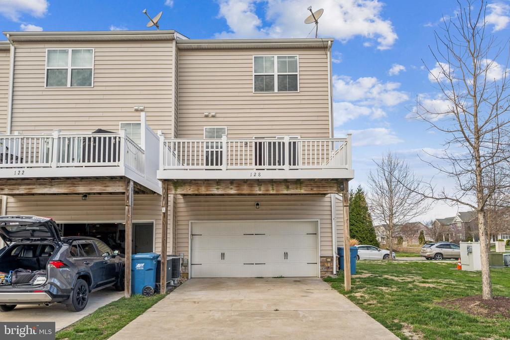 128 JOHN PATRICK DRIVE