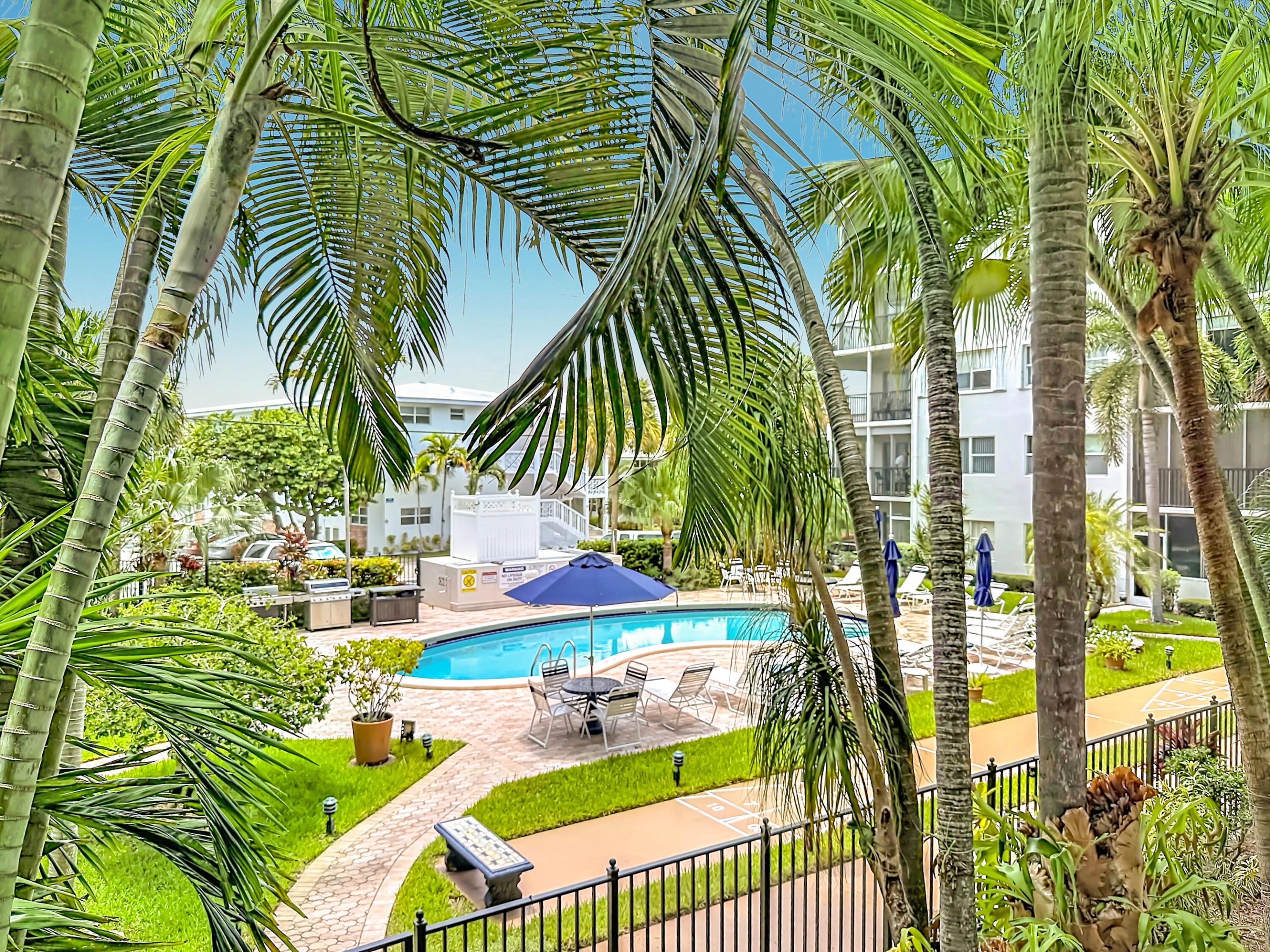 4117 Bougainvilla Drive 207, Lauderdale-By-The-Sea Unit: 207