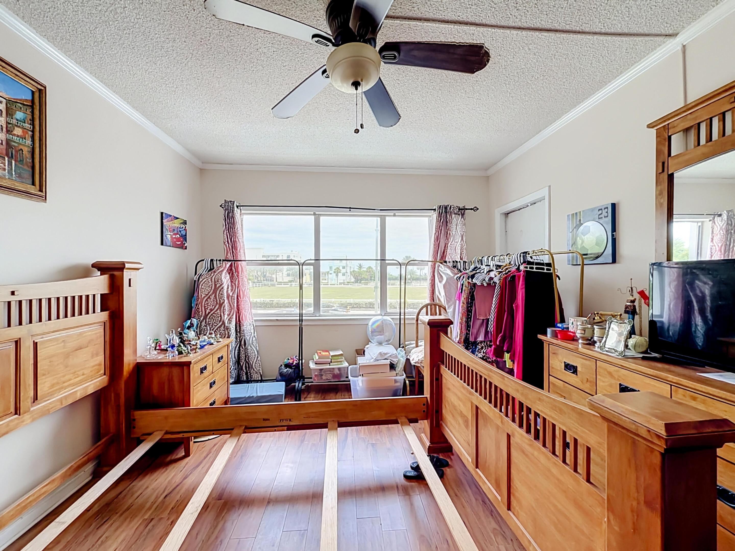 4117 Bougainvilla Drive 207, Lauderdale-By-The-Sea Unit: 207