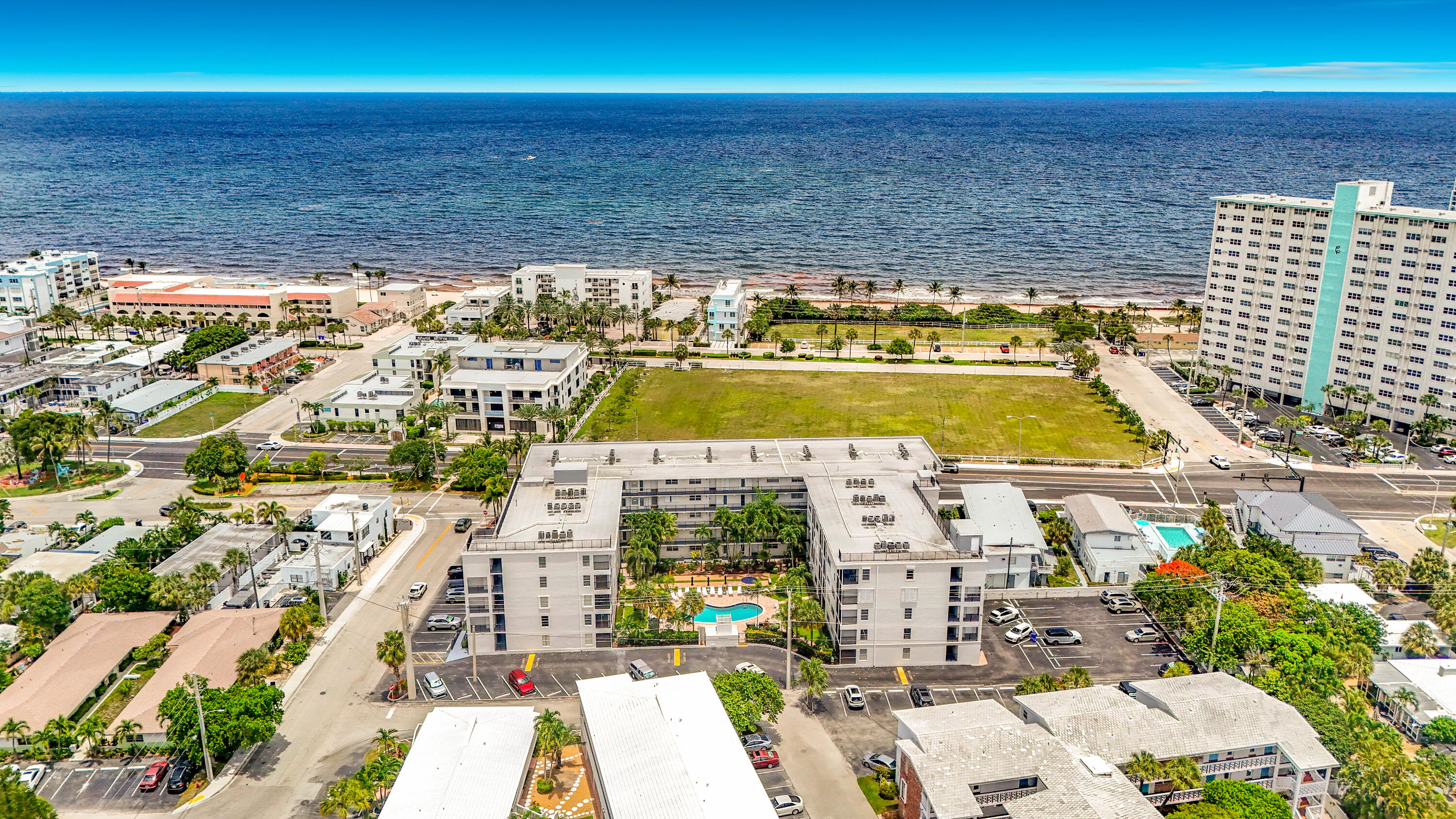 4117 Bougainvilla Drive 207, Lauderdale-By-The-Sea Unit: 207