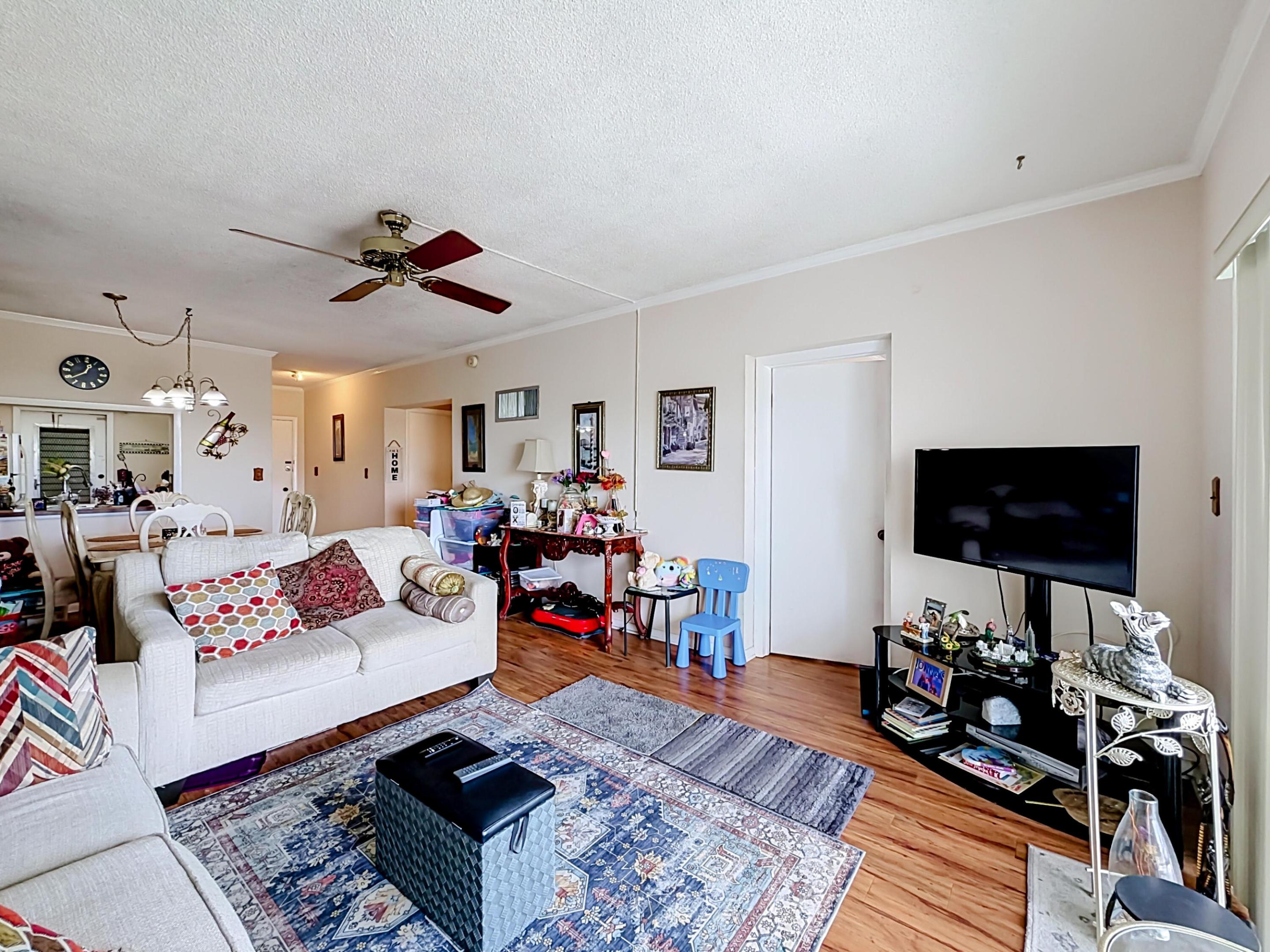 4117 Bougainvilla Drive 207, Lauderdale-By-The-Sea Unit: 207