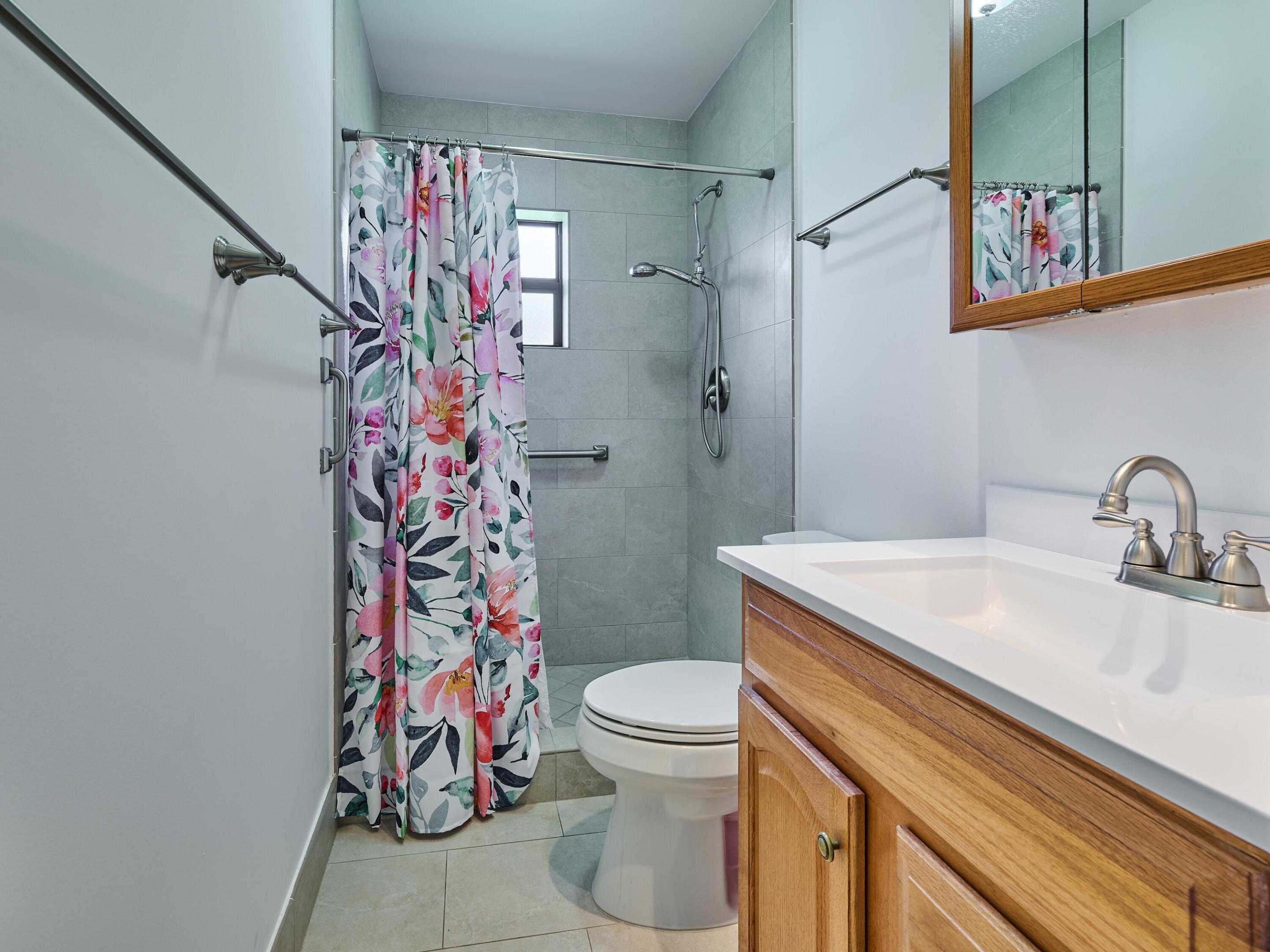 4845 EQUESTRIAN Circle B