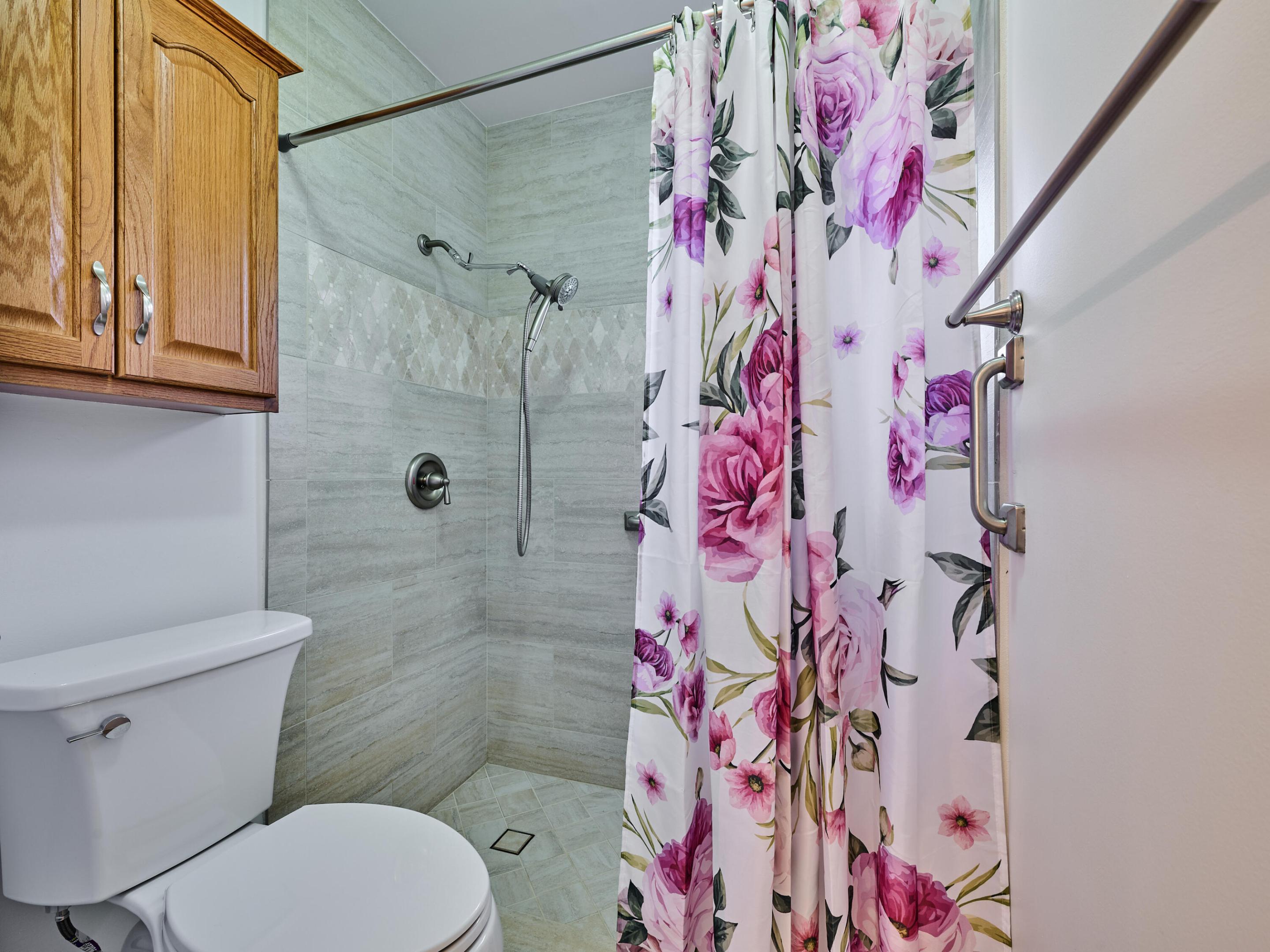 4845 EQUESTRIAN Circle B