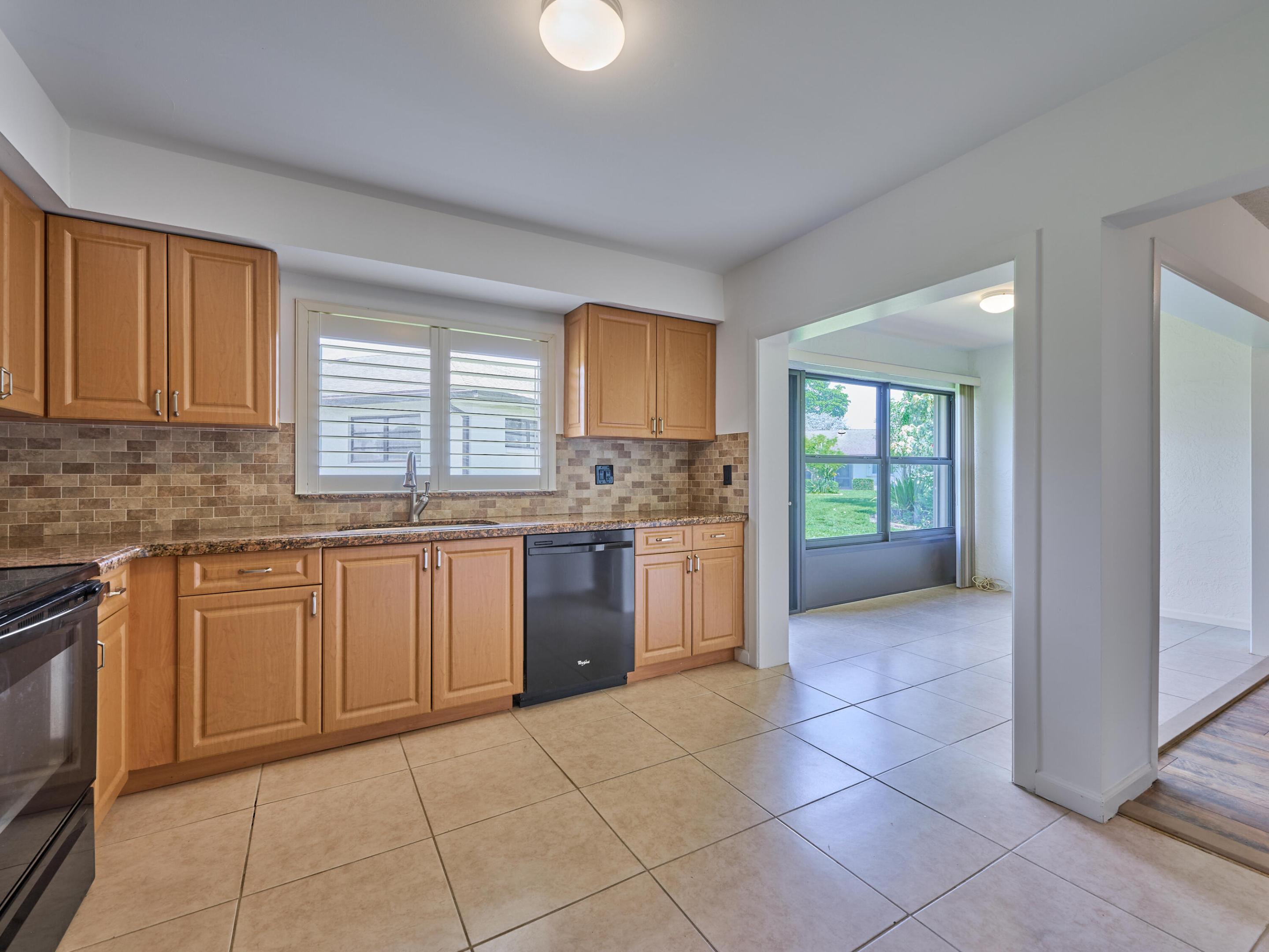 4845 EQUESTRIAN Circle B