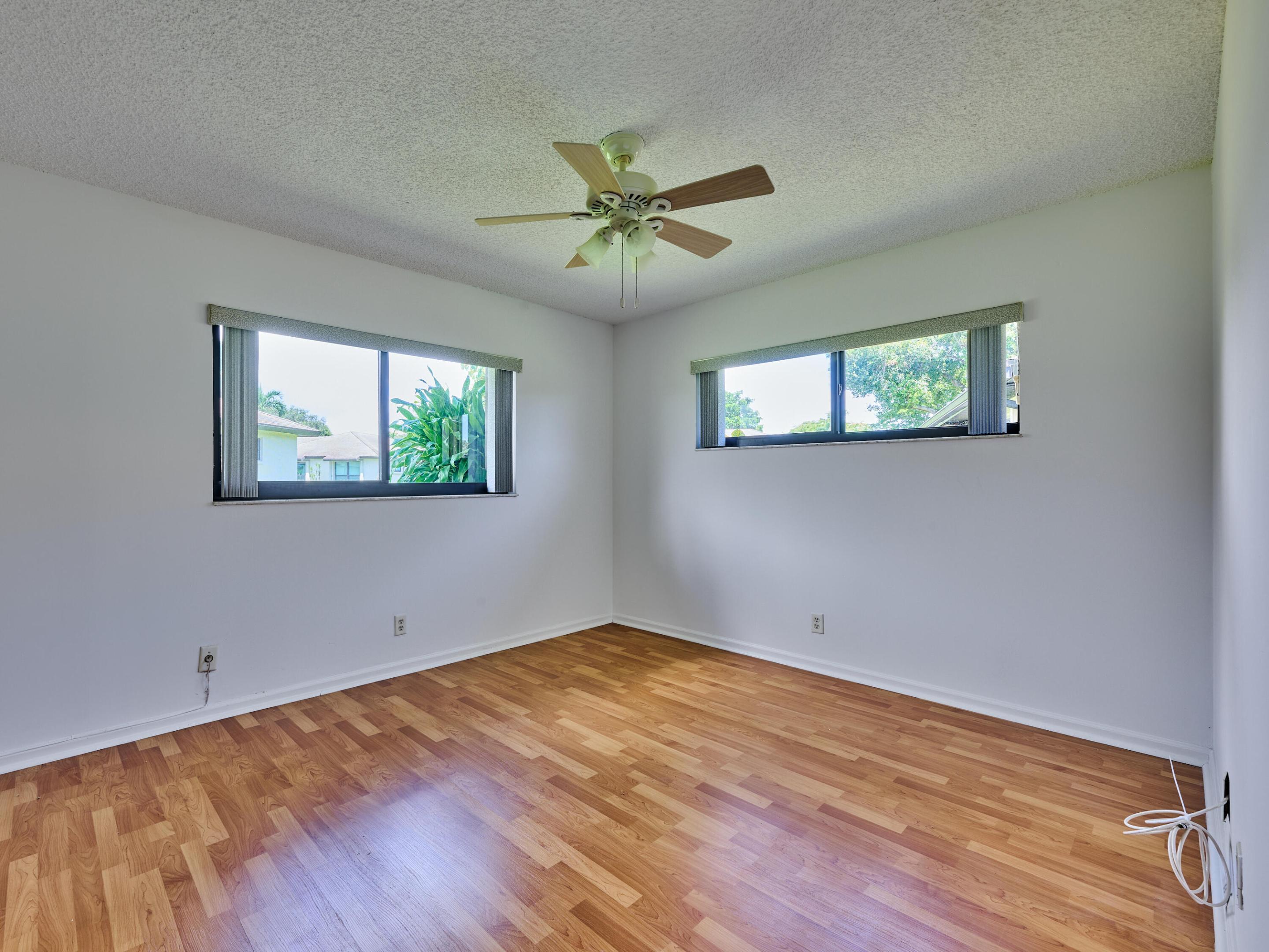 4845 EQUESTRIAN Circle B