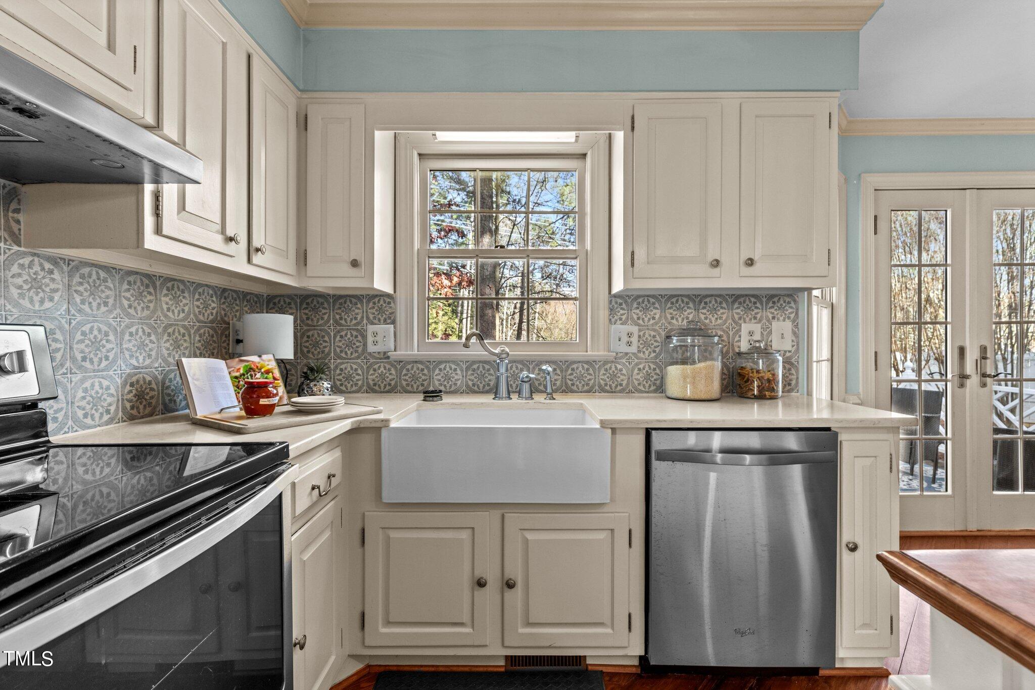 7132 Sandringham Drive