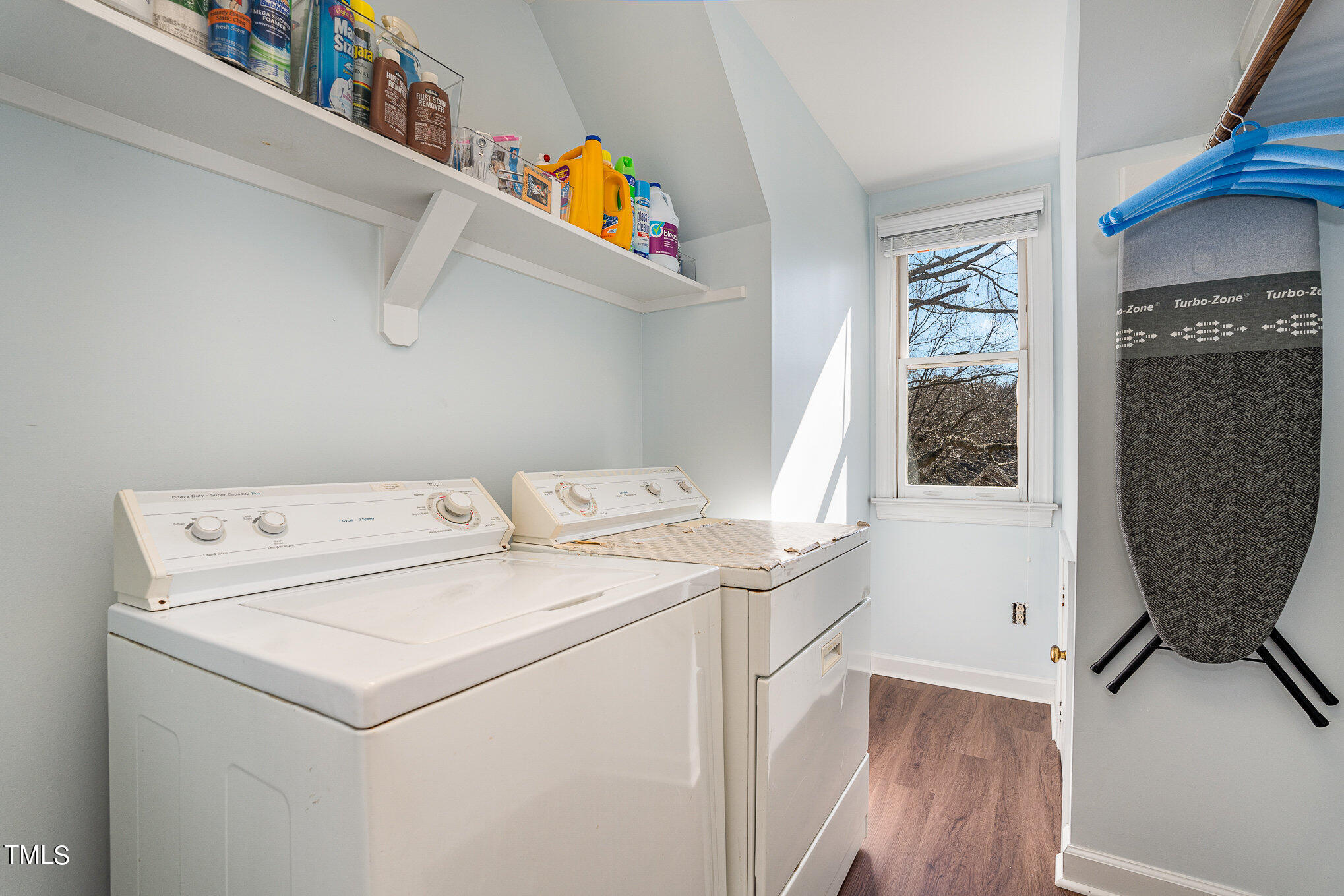 5428 Shoreline Court