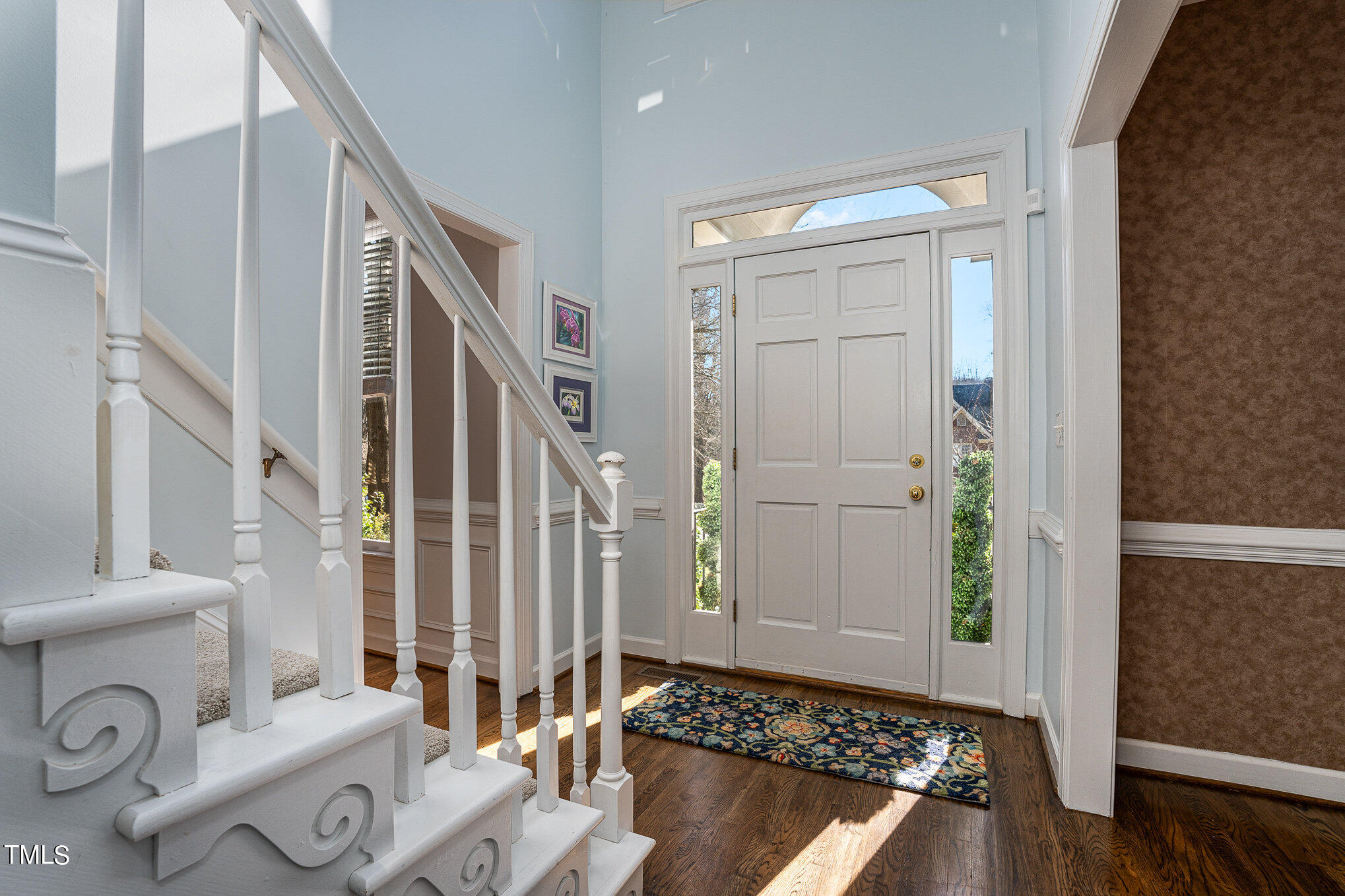 5428 Shoreline Court