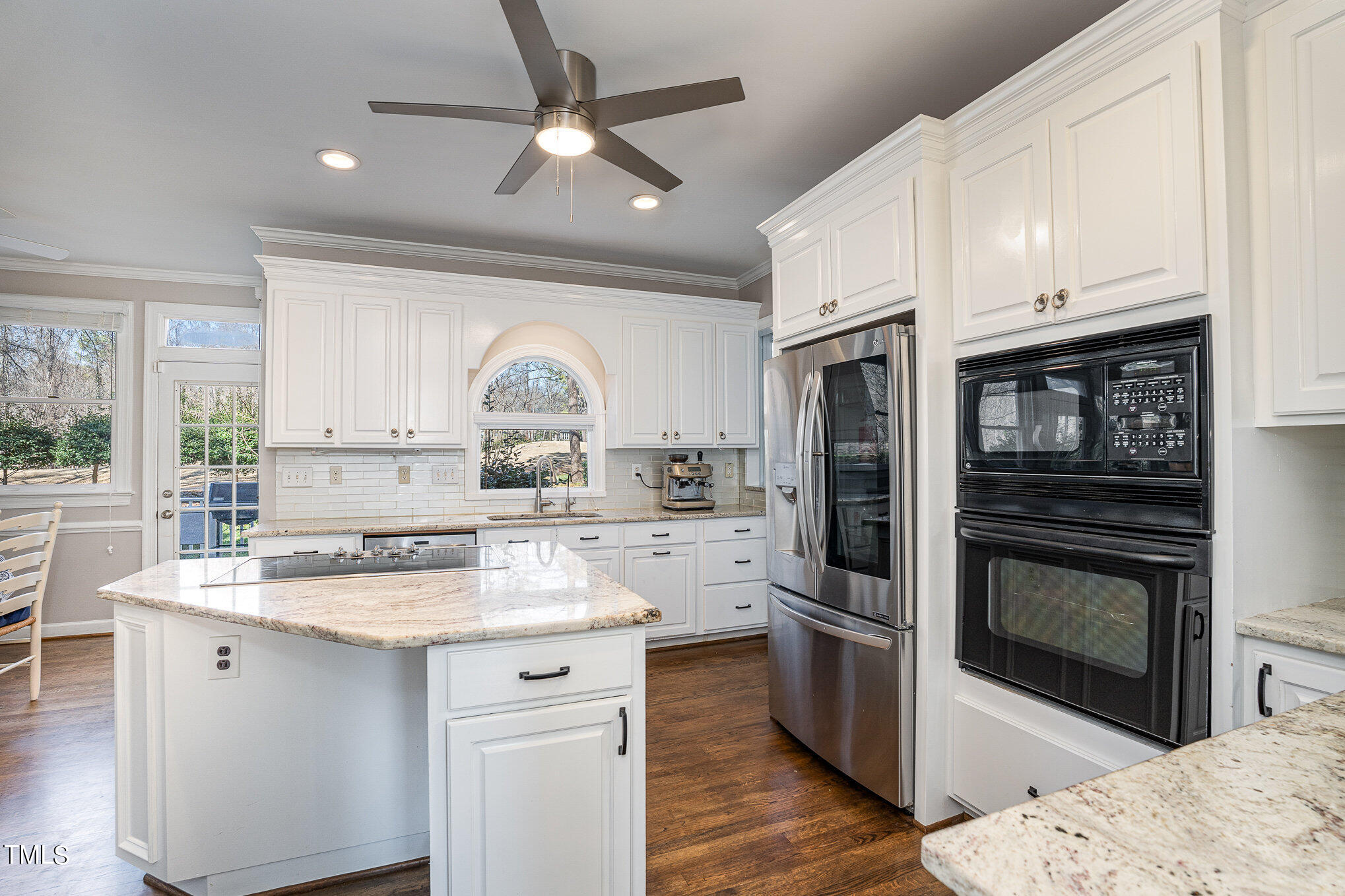 5428 Shoreline Court