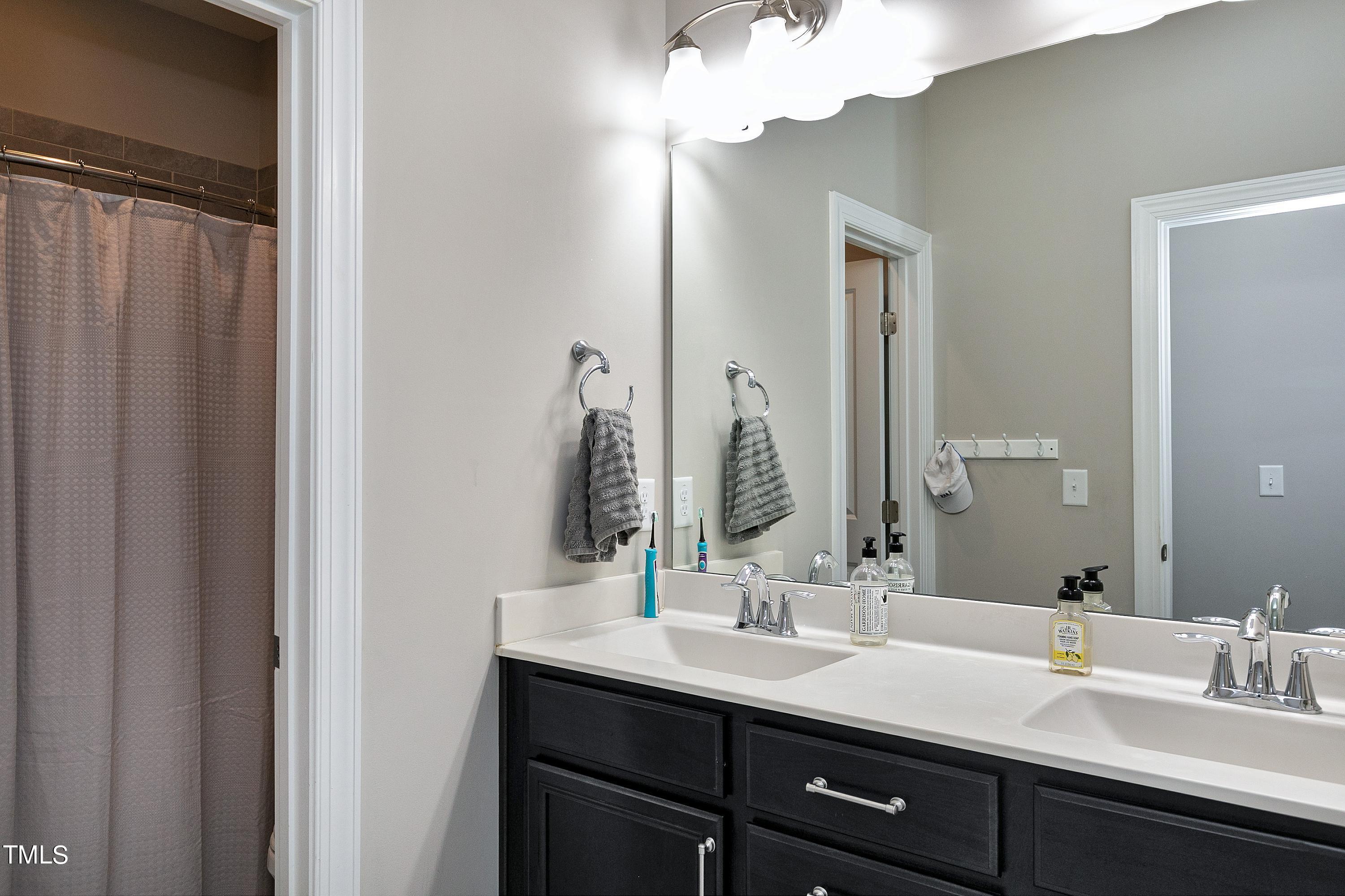 3200 Star Gazing Court