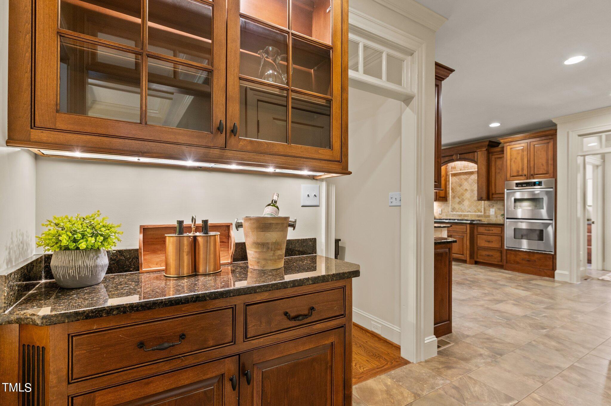 1228 Prairie Pond Circle