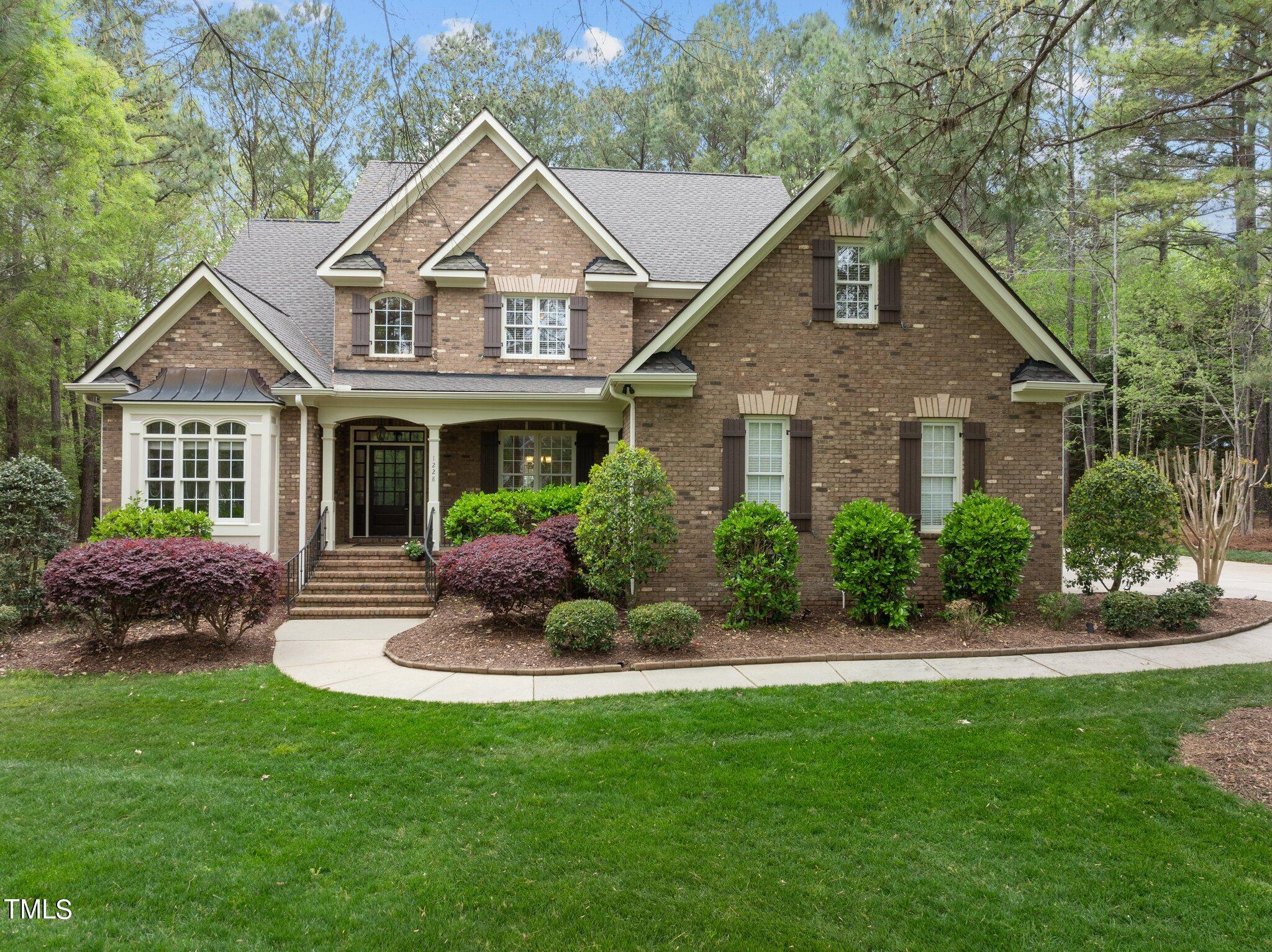 1228 Prairie Pond Circle