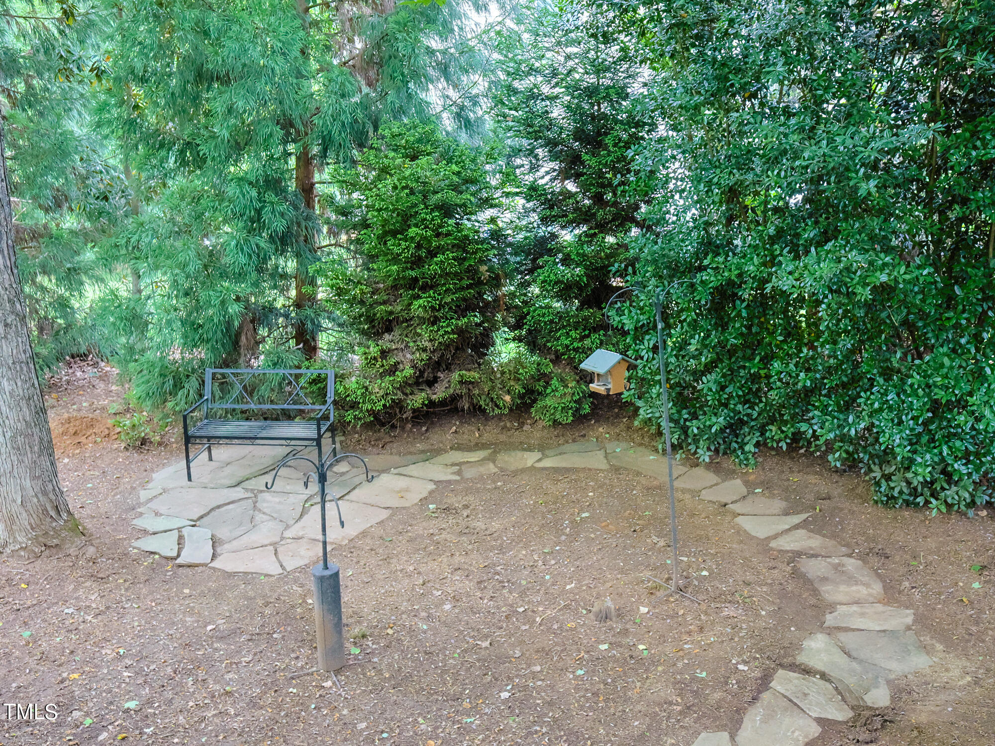 219 W Hatterleigh Avenue