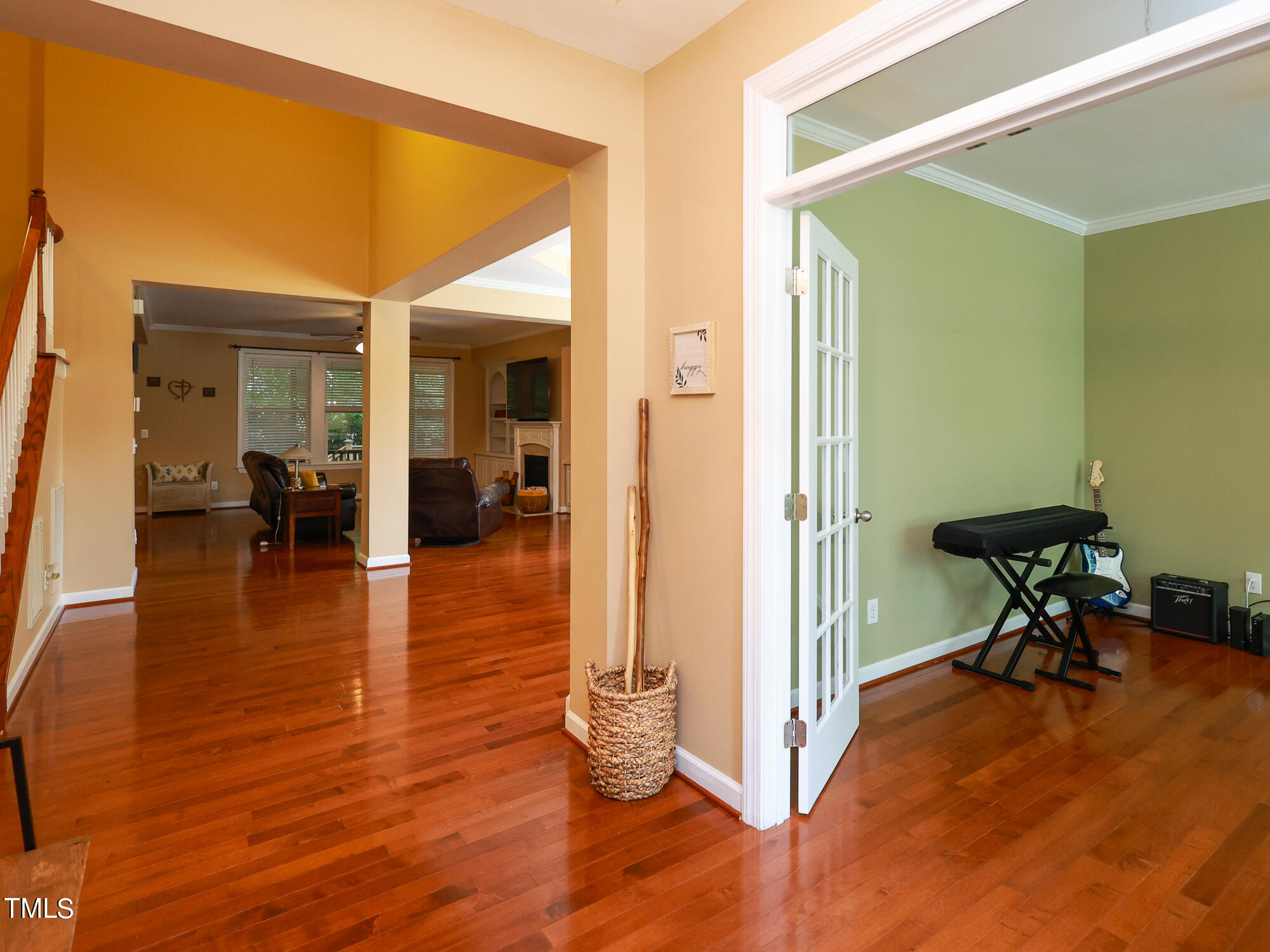 219 W Hatterleigh Avenue