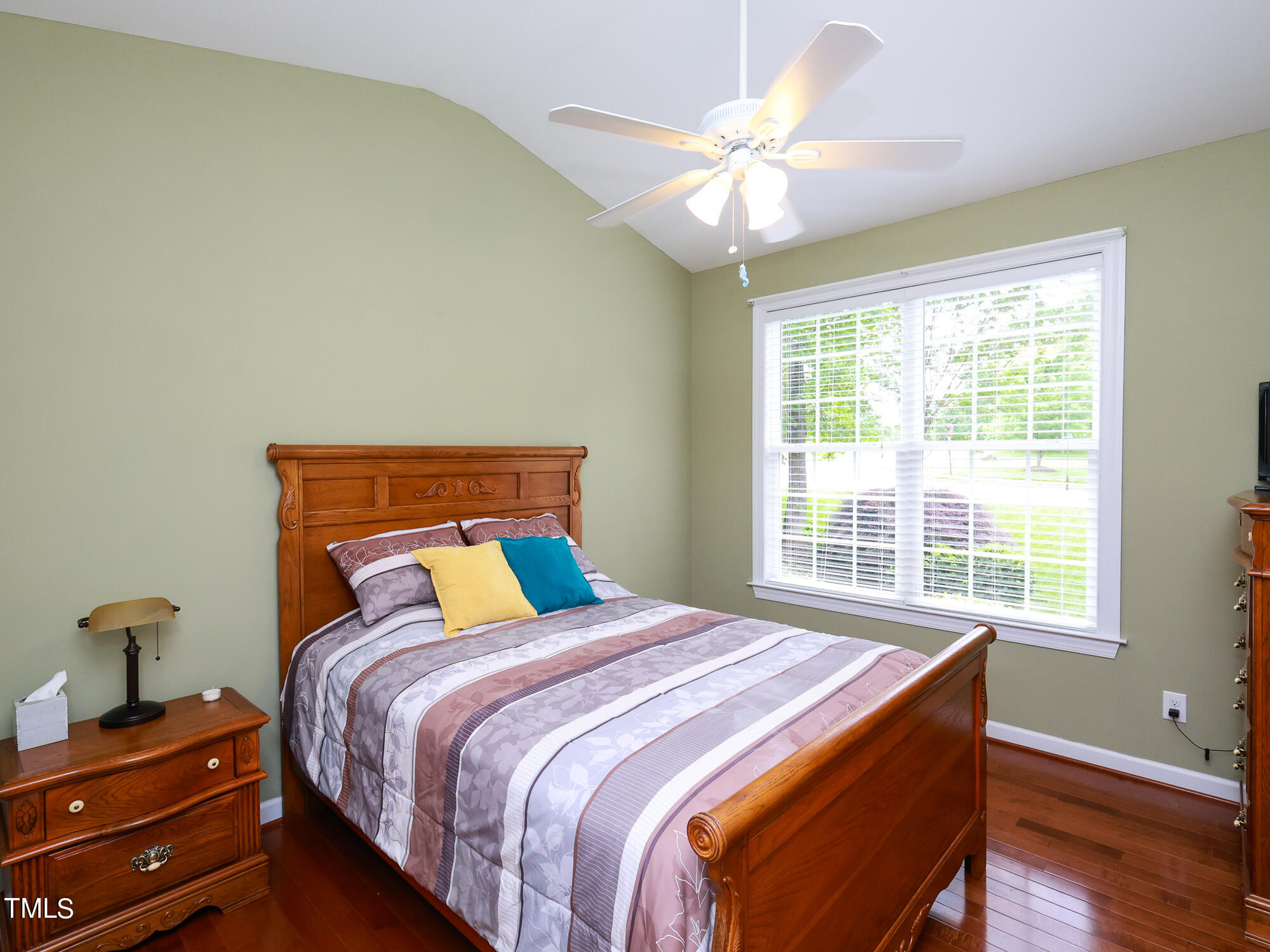 219 W Hatterleigh Avenue